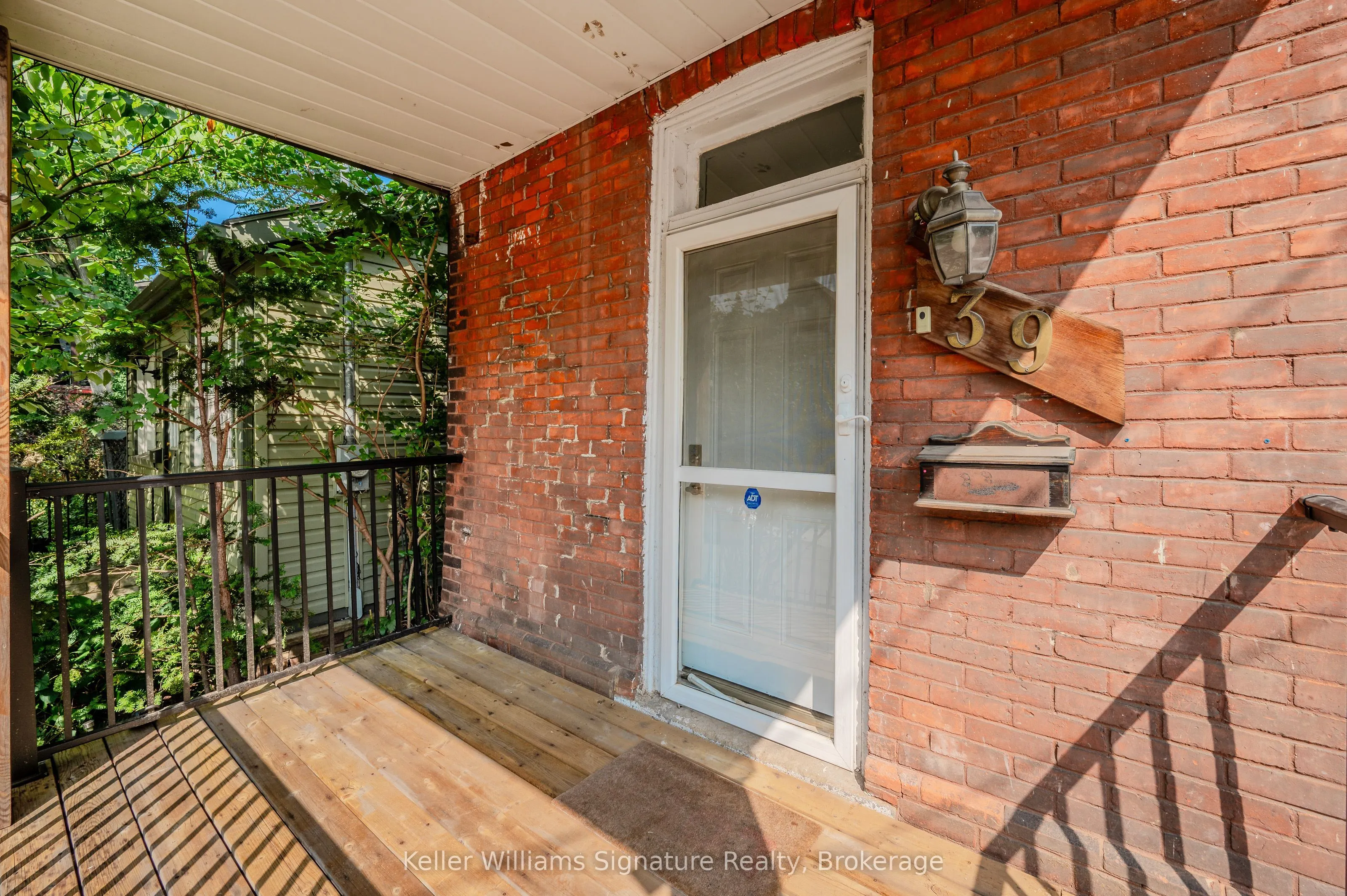 39 Alanson Street