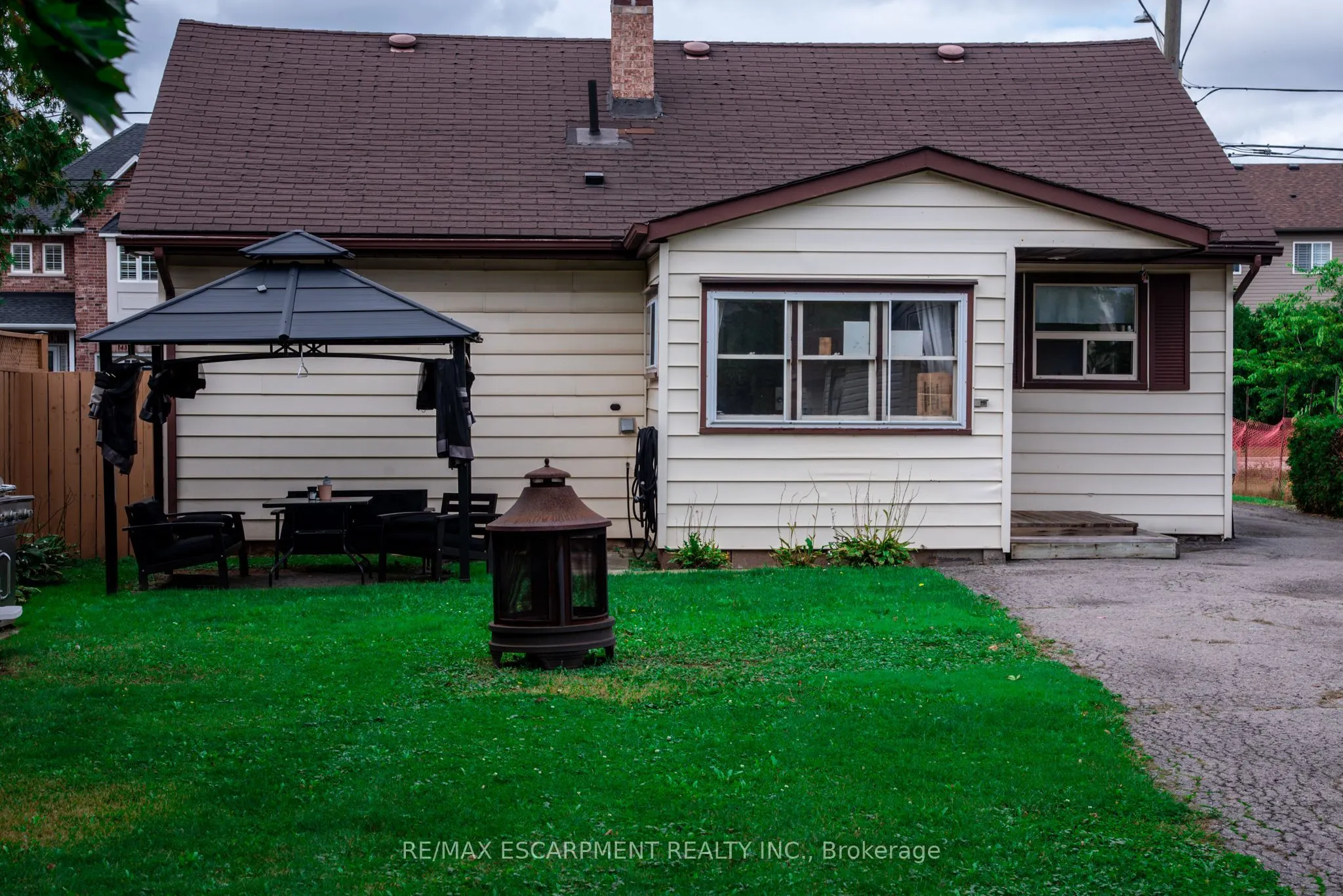 144 Green Road