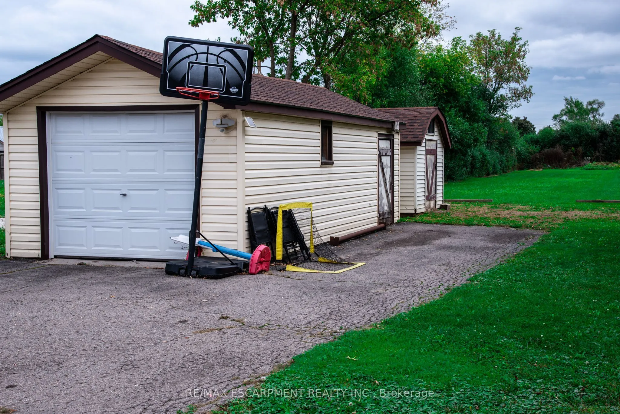 144 Green Road