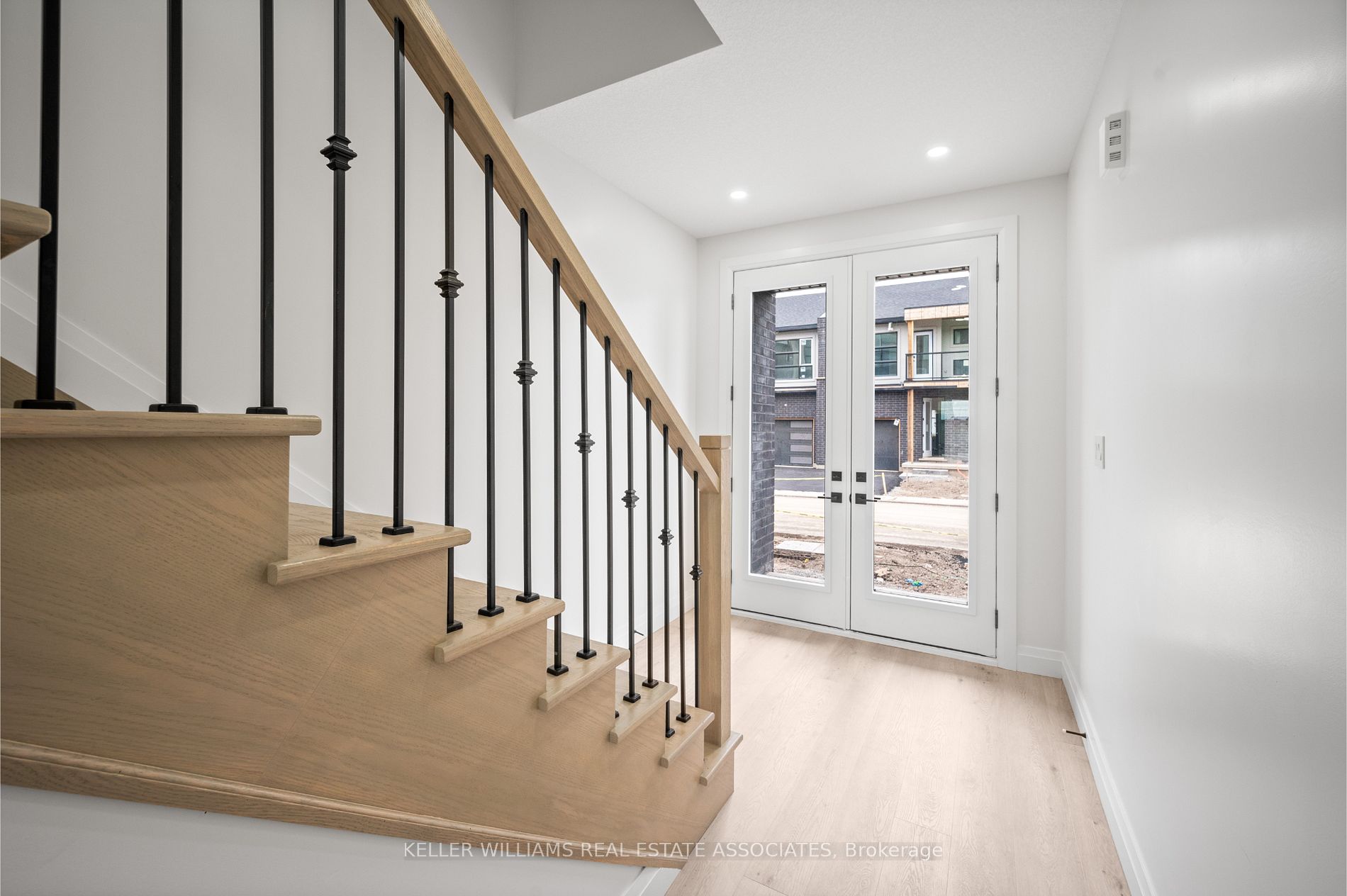 73 Warren Trail, #33