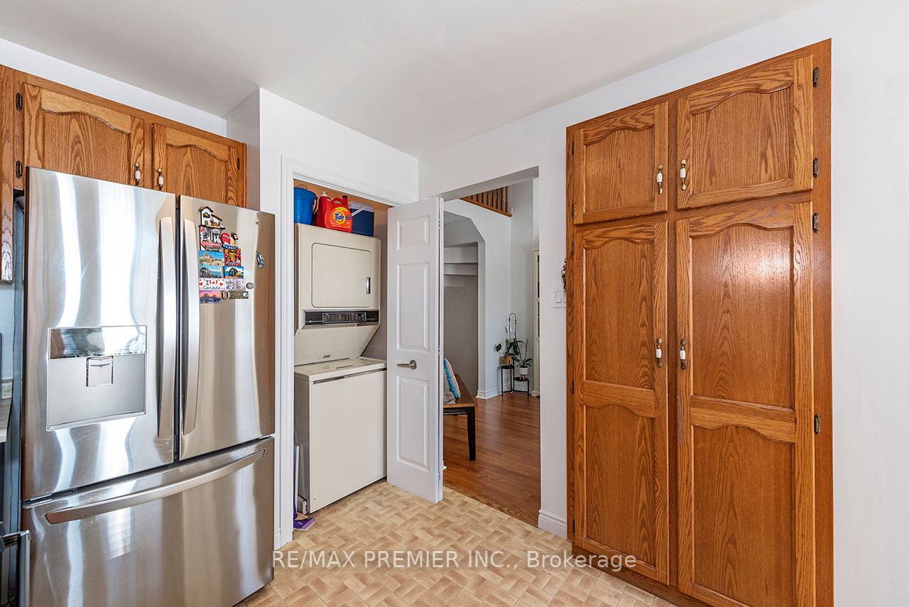9 Wentworth Drive, #13