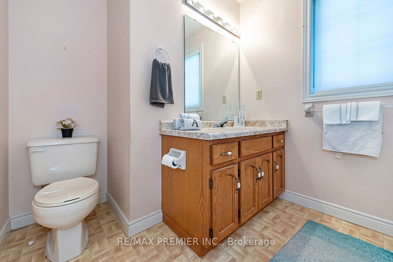 9 Wentworth Drive, #13