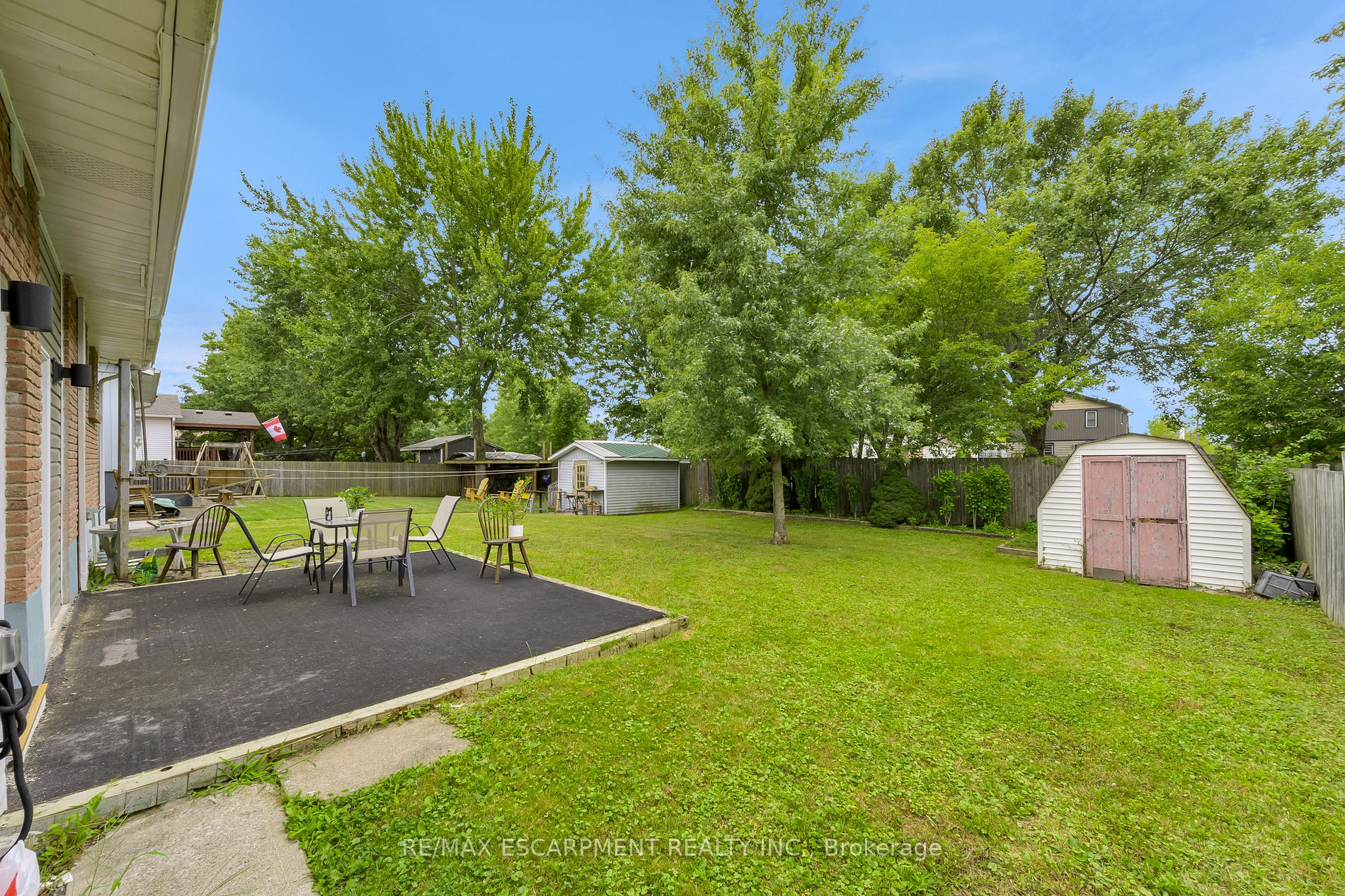 76 Marc Boulevard