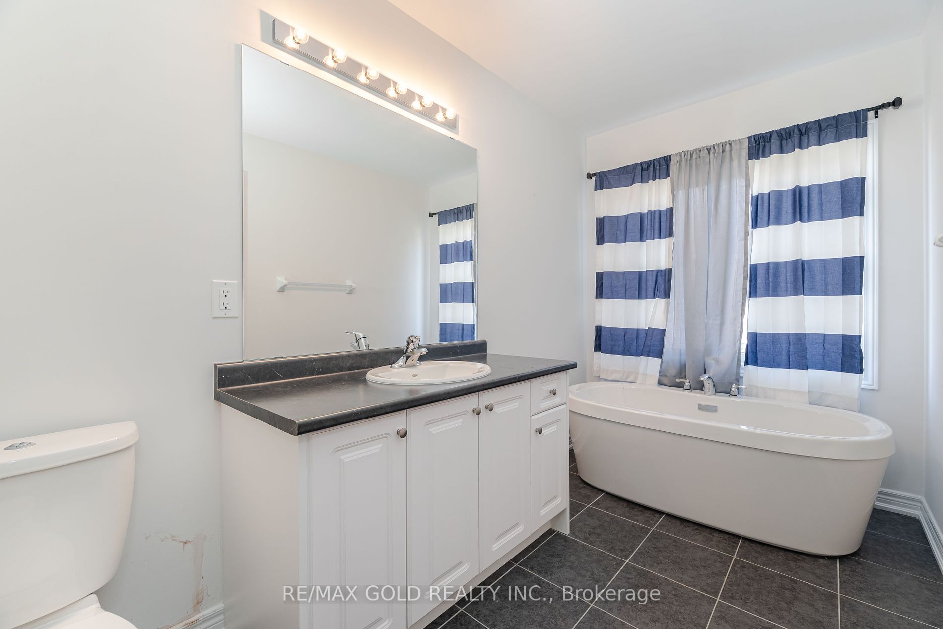 711 Potawatomi Crescent