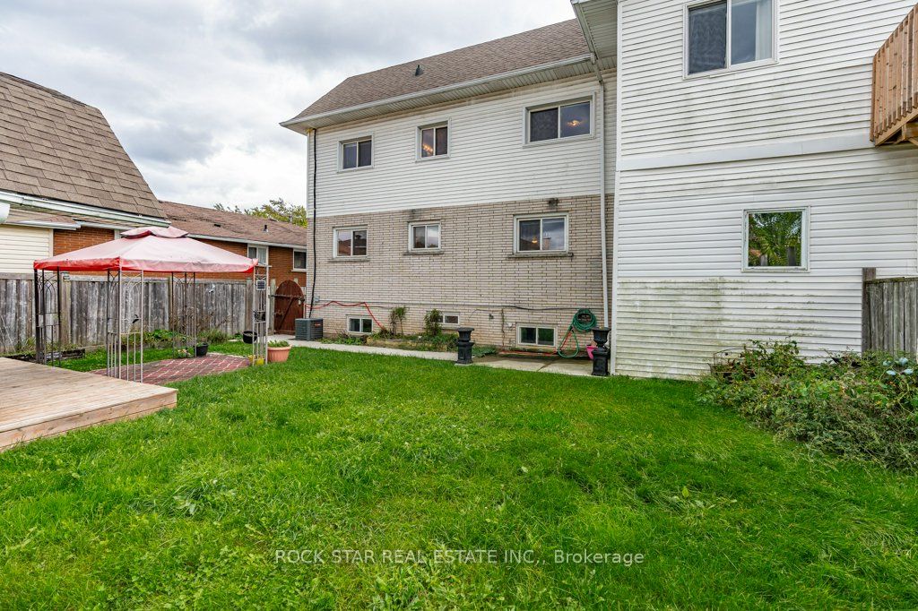 271 Carson Drive #Lower