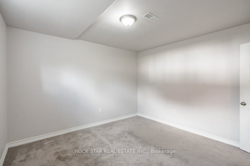 271 Carson Drive #Lower