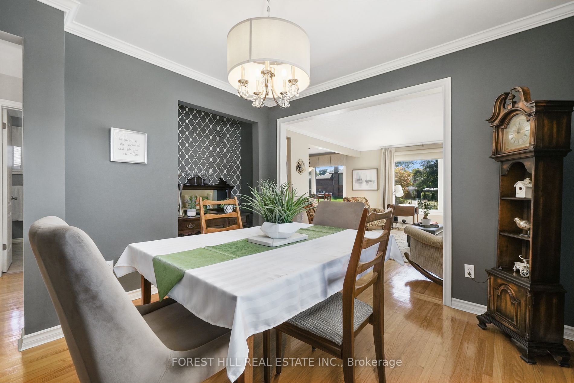 1022 Southlawn Drive