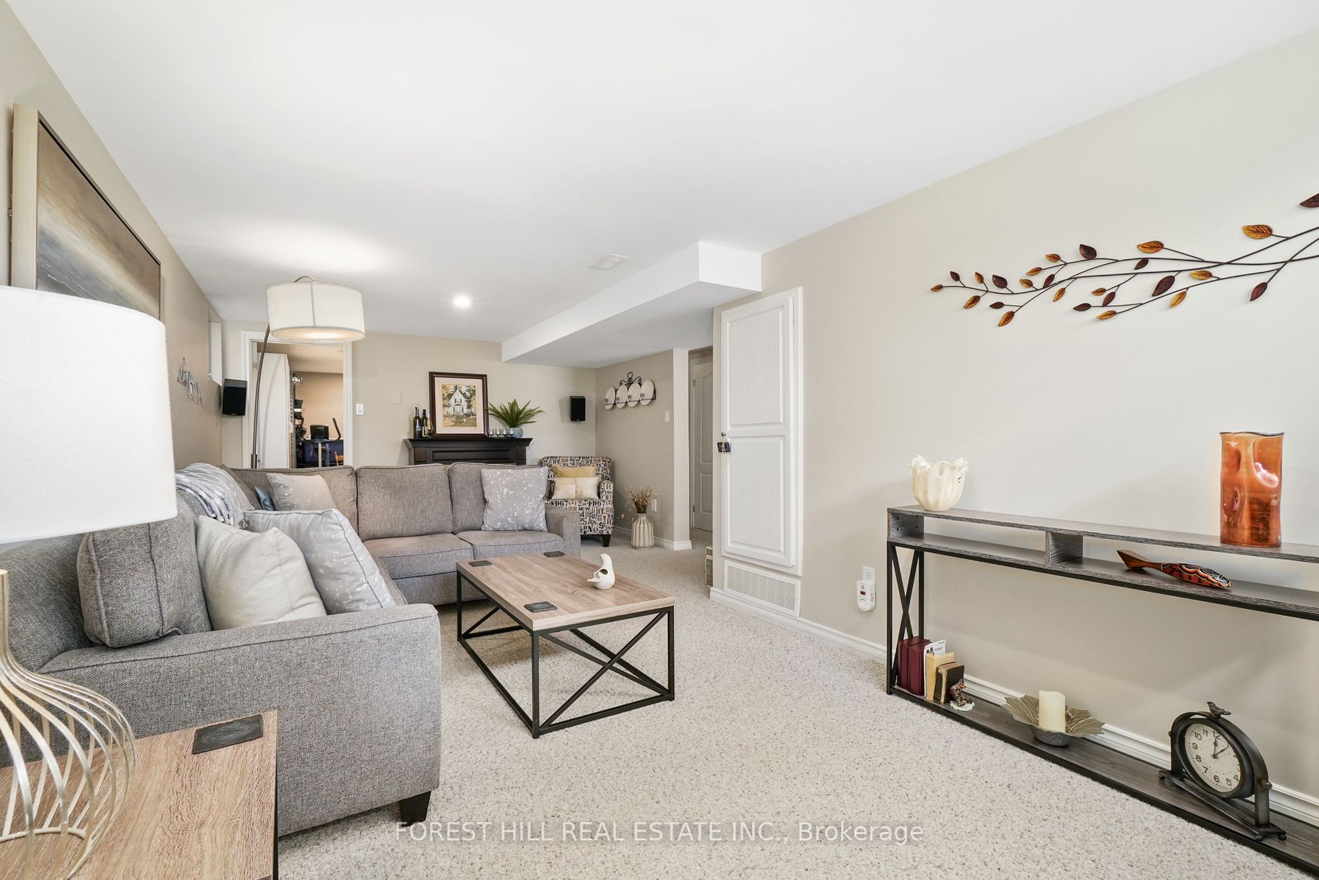 1022 Southlawn Drive