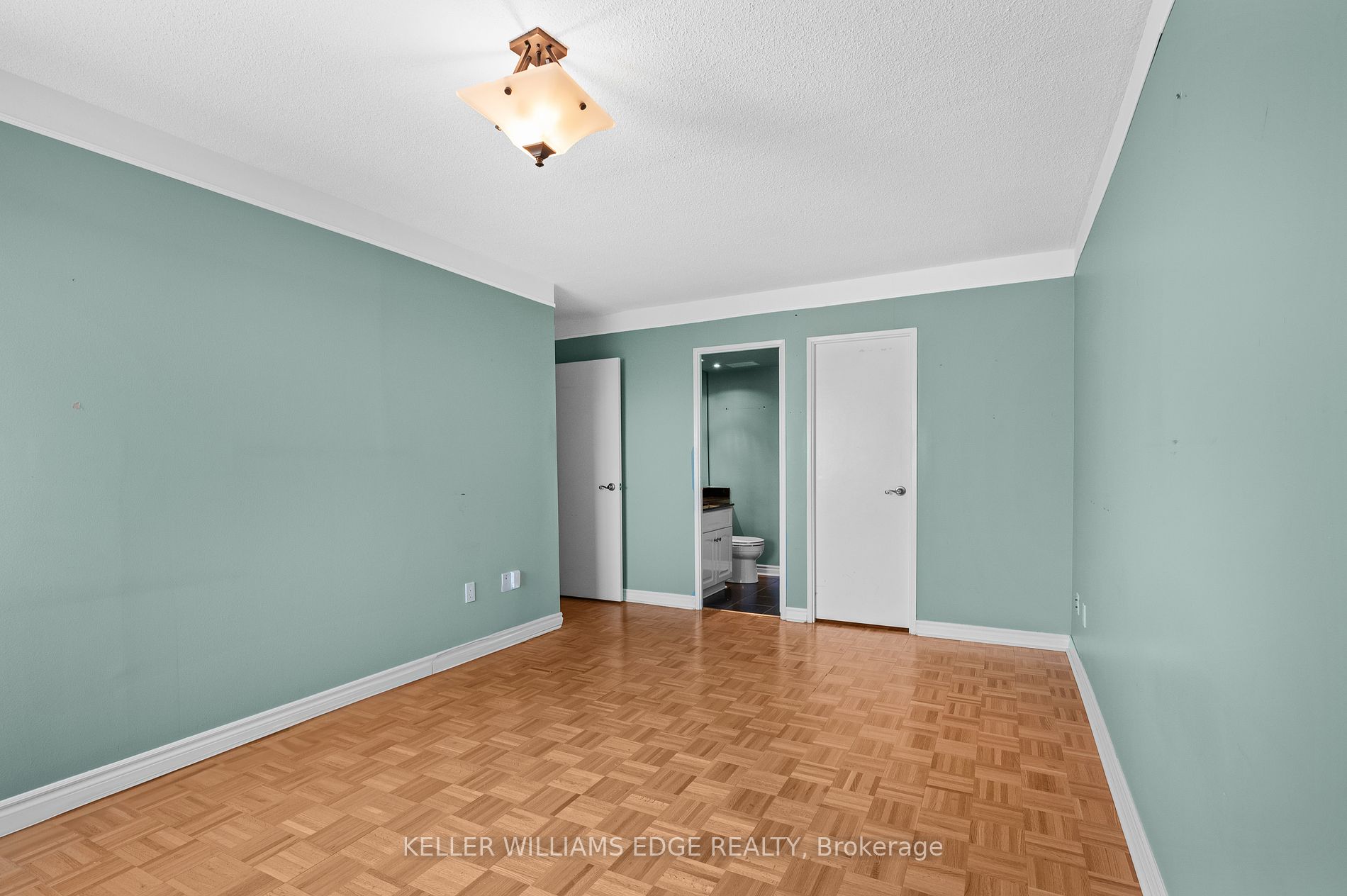 301 Frances Avenue, #404