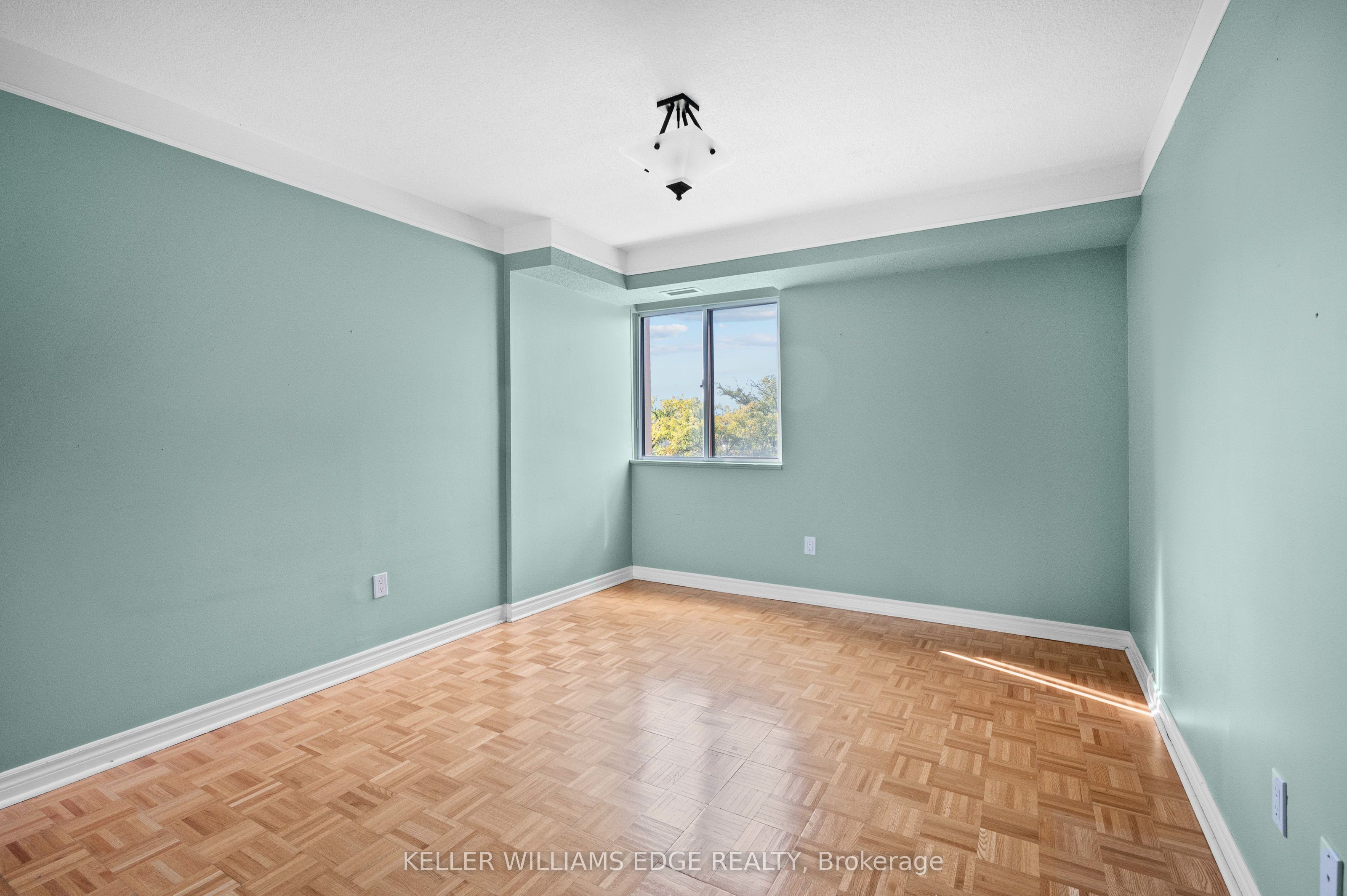 301 Frances Avenue, #404
