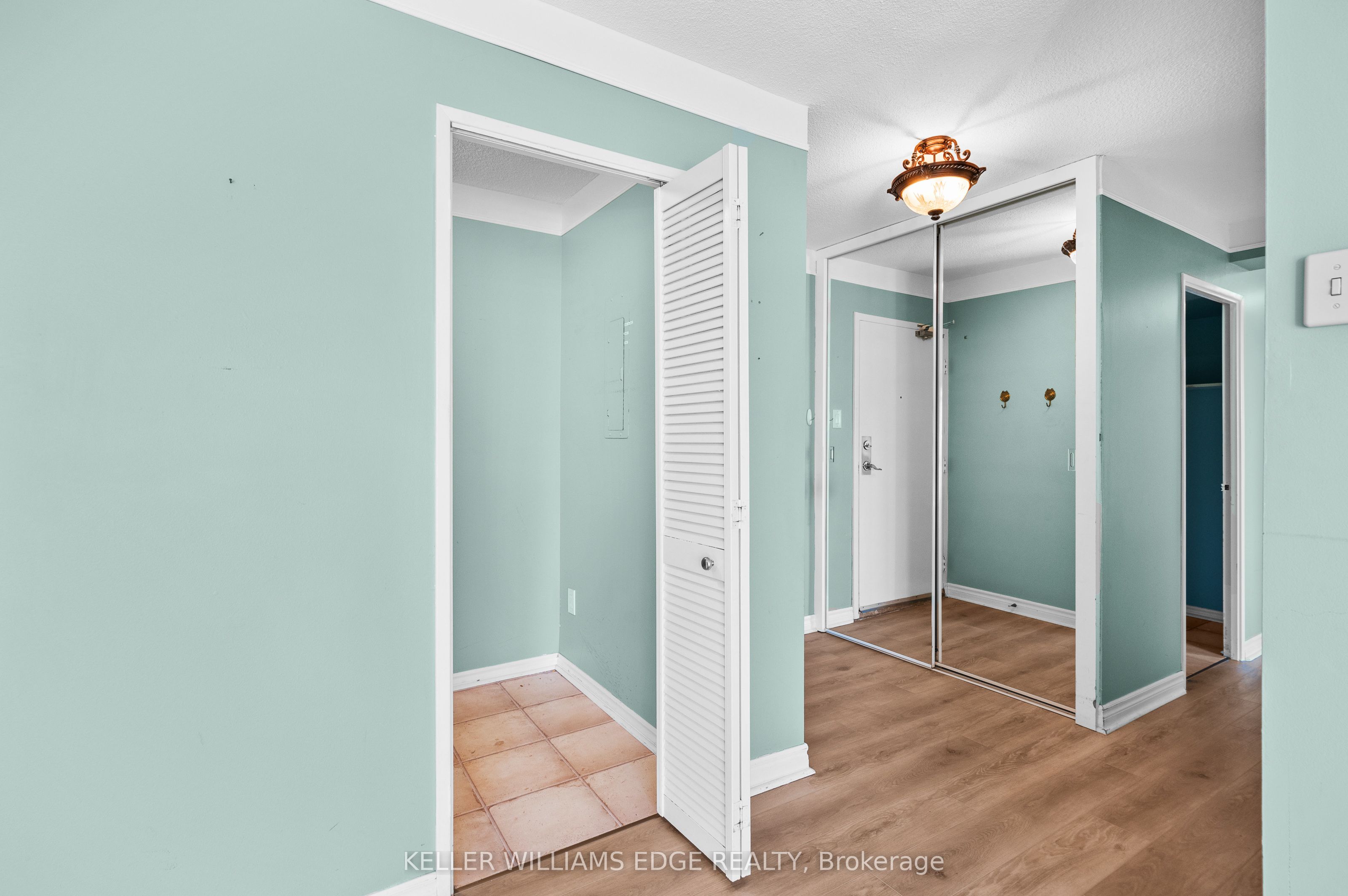 301 Frances Avenue, #404