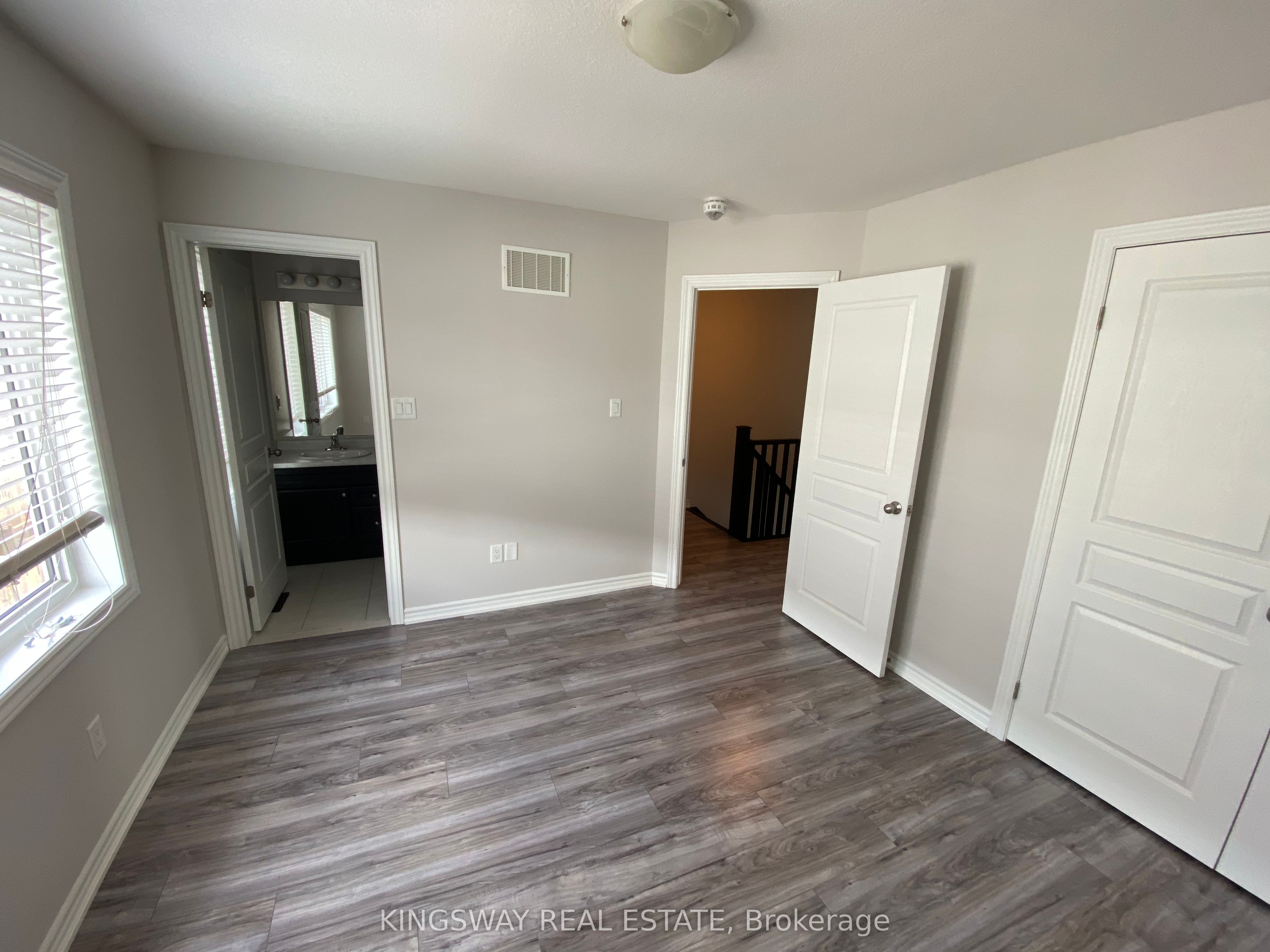 16 Kenridge Terrace