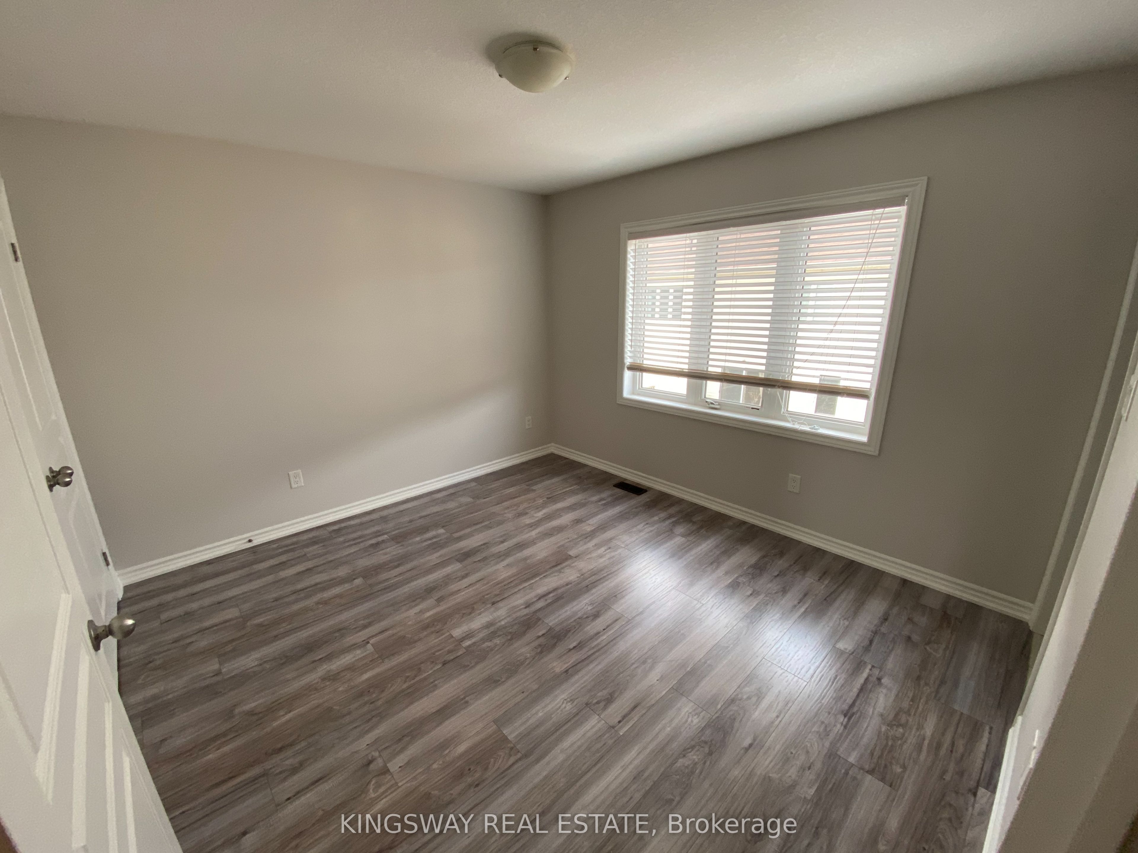 16 Kenridge Terrace
