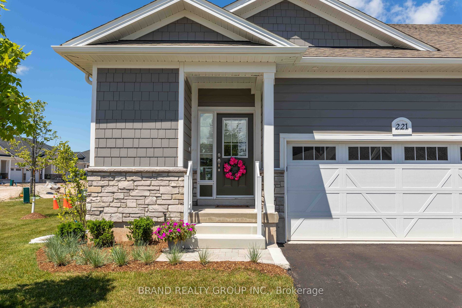 221 Ironwood Way #18