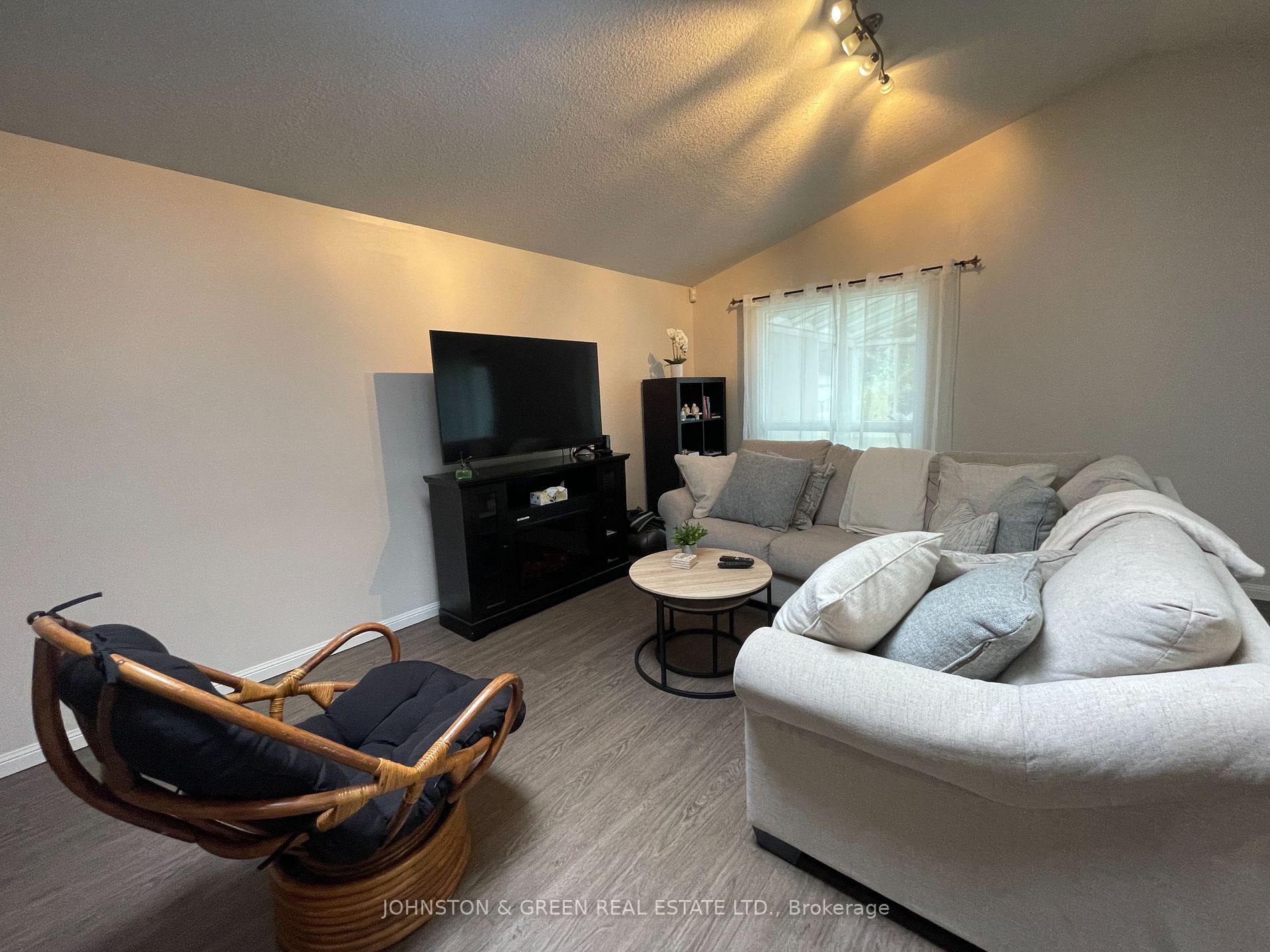 268 Keewatin Avenue