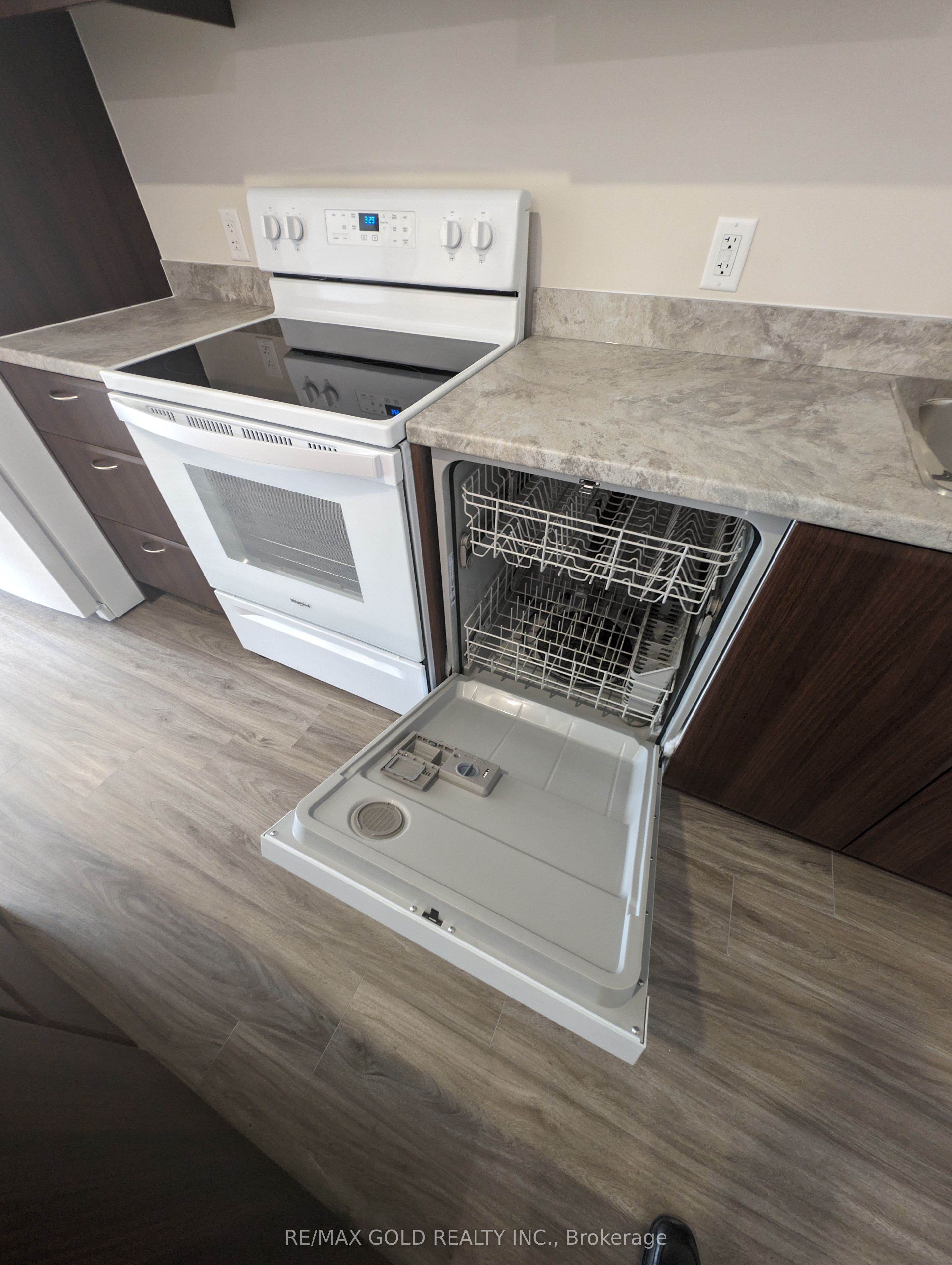 50 Herrick Avenue #105