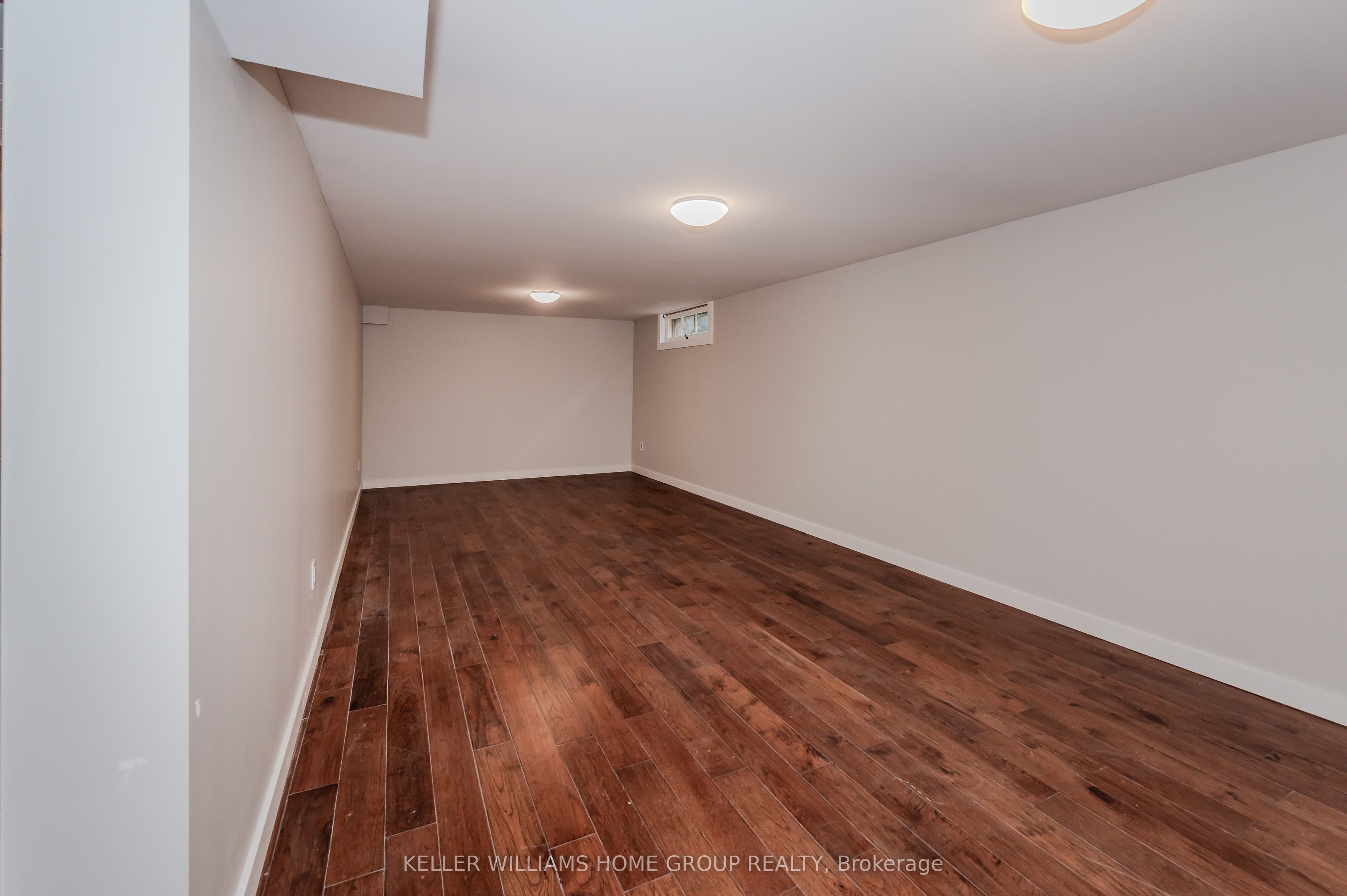 10 Greenwood Avenue