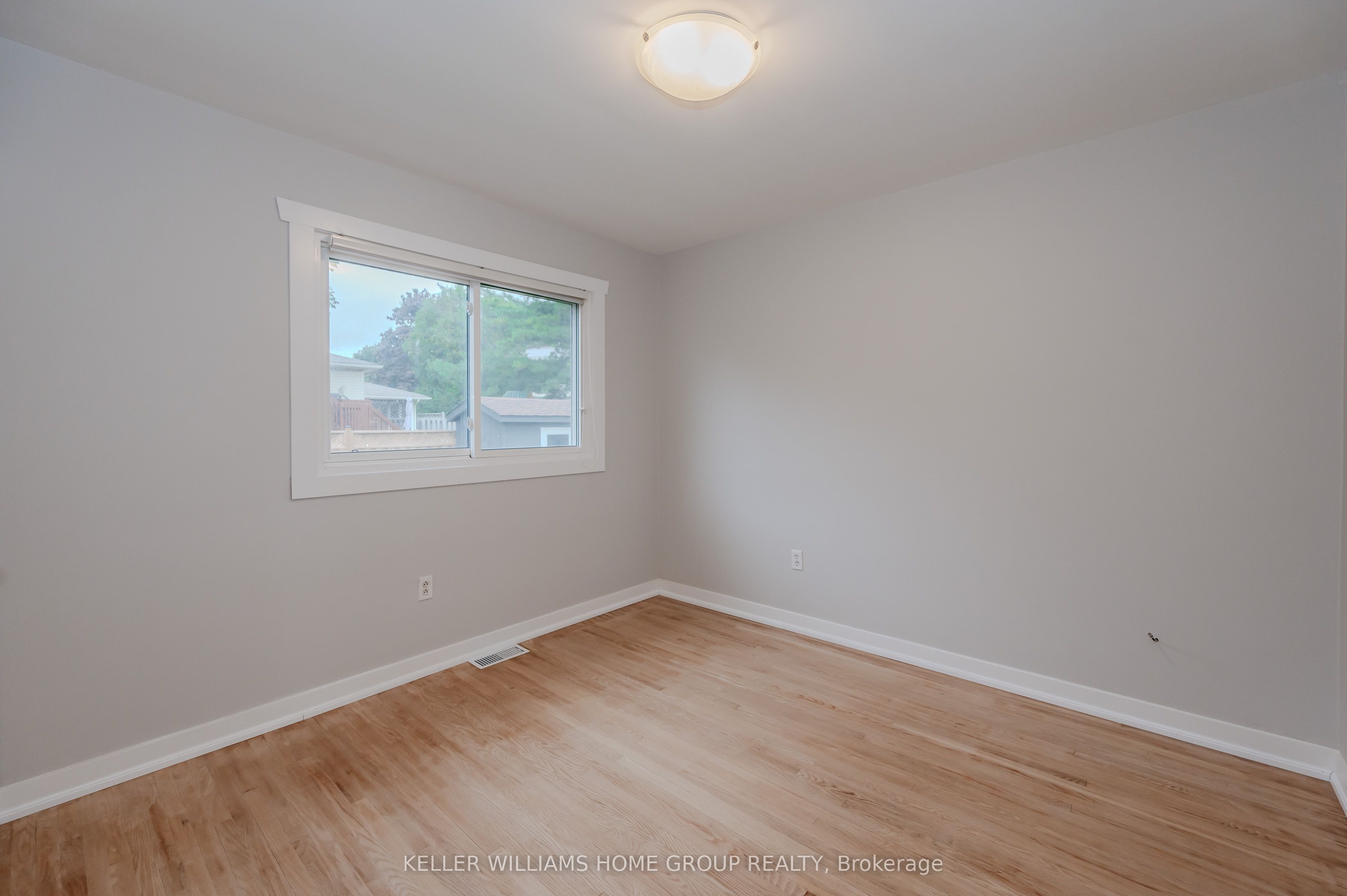 10 Greenwood Avenue