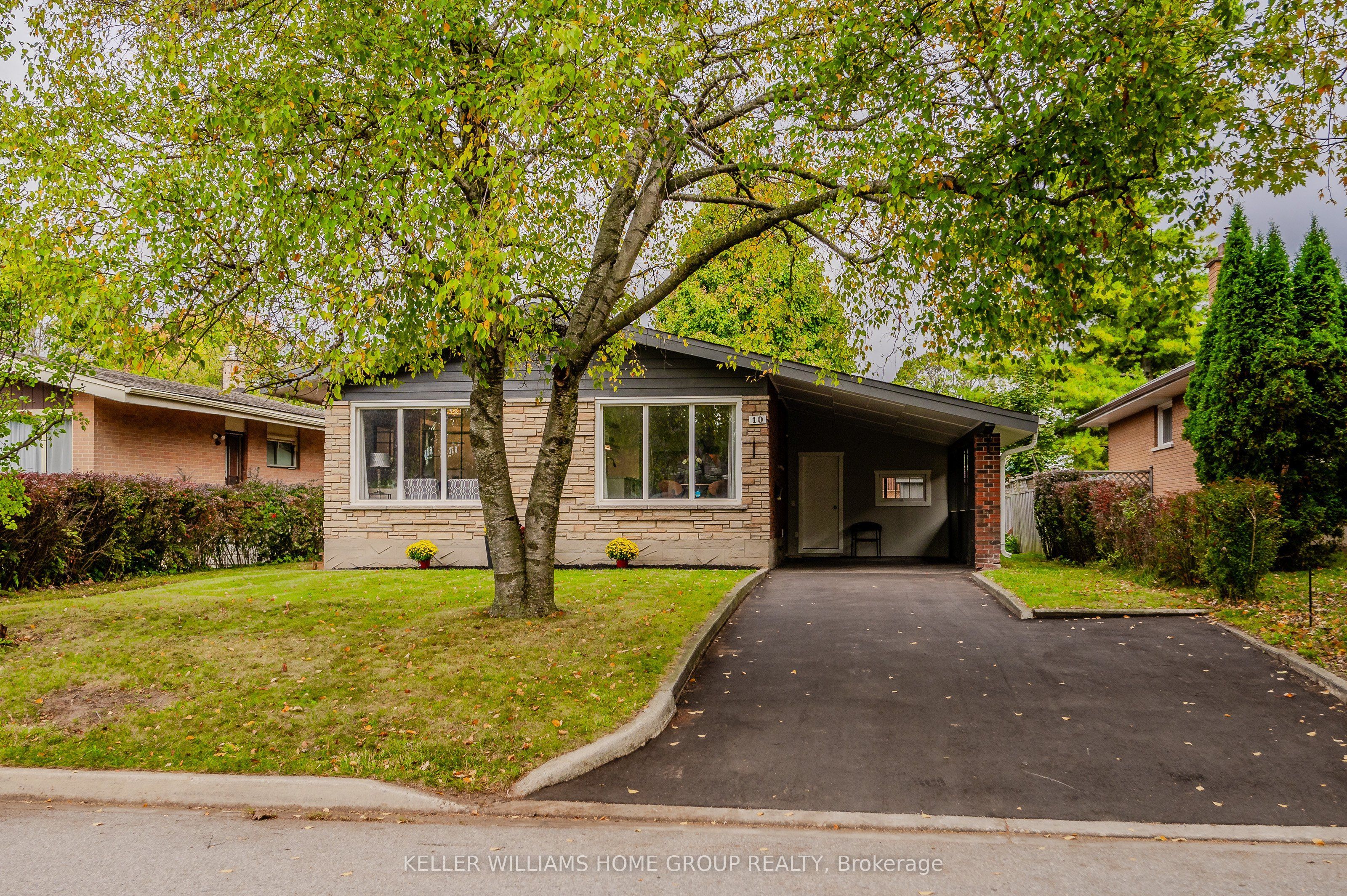 10 Greenwood Avenue