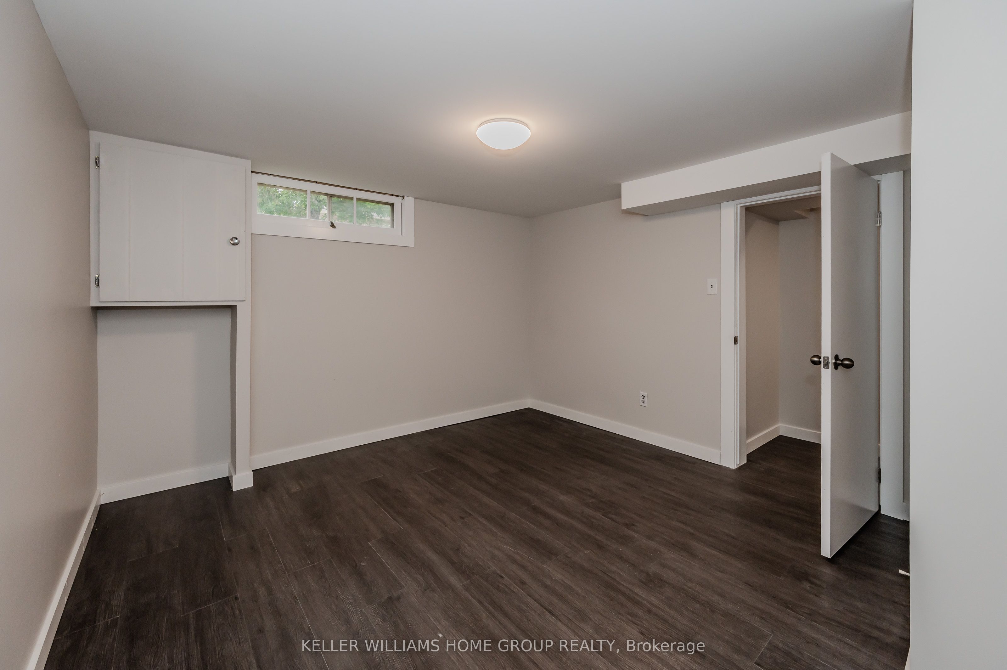 10 Greenwood Avenue