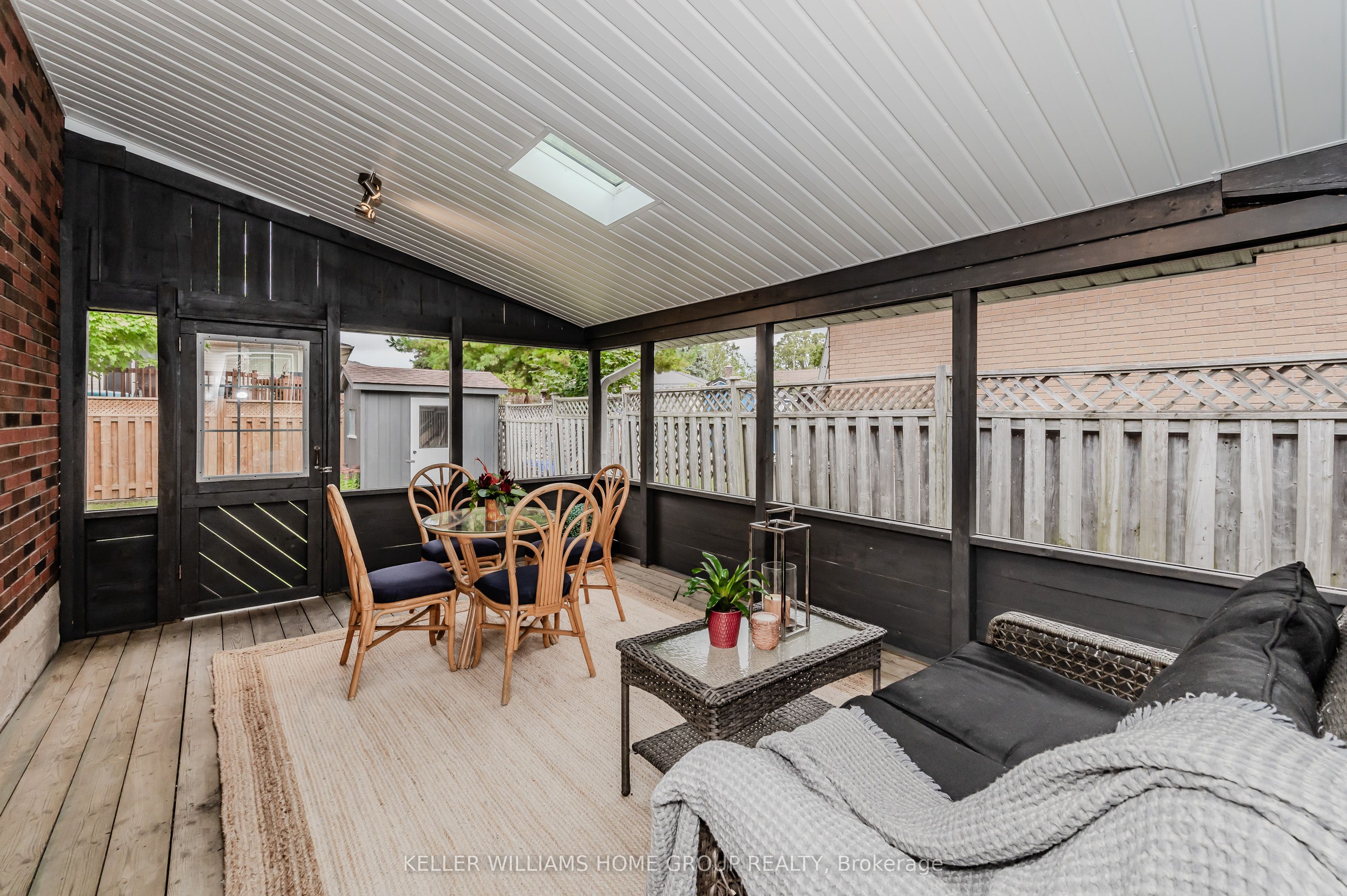 10 Greenwood Avenue