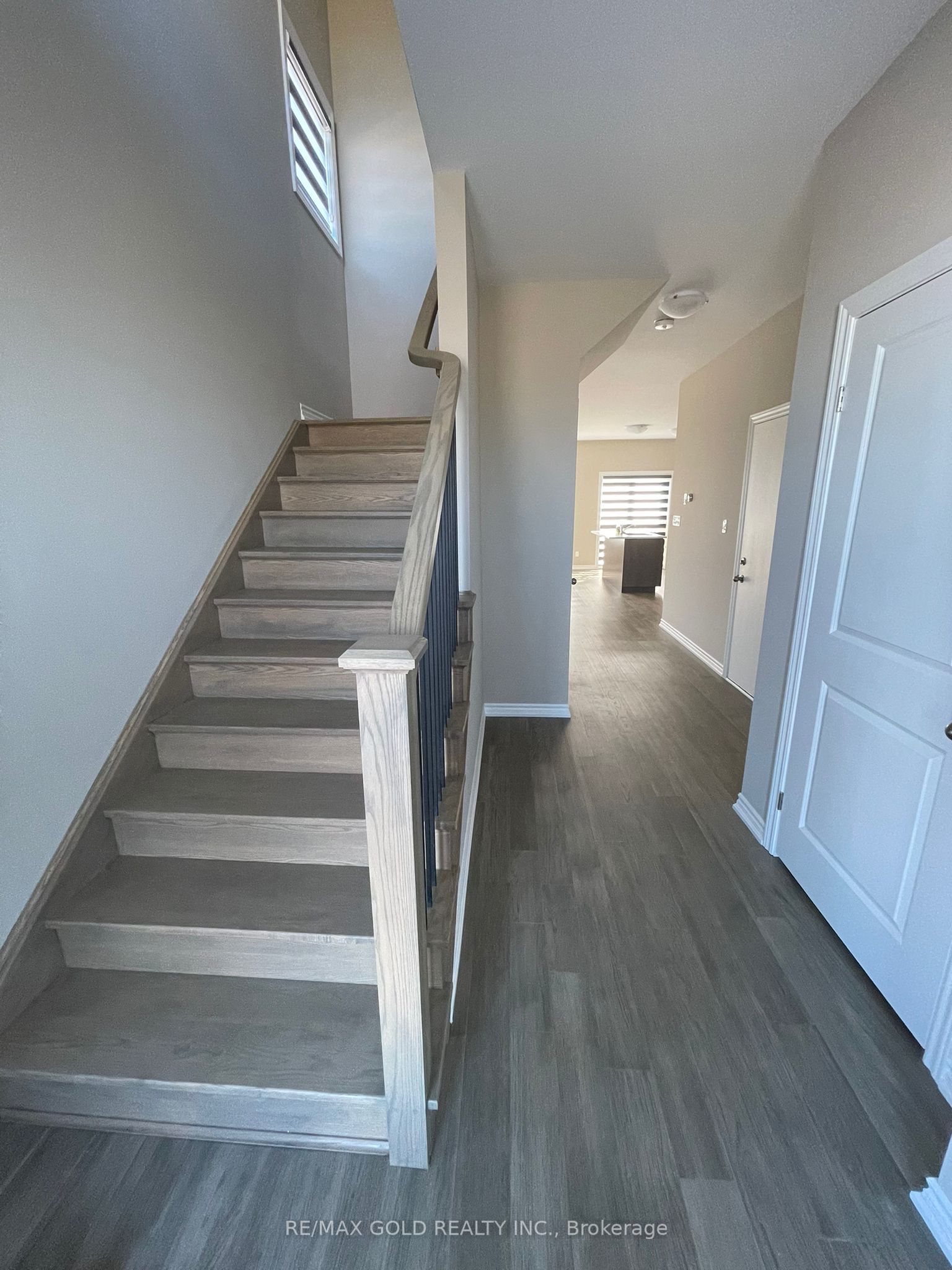 294 Wellandvale Drive