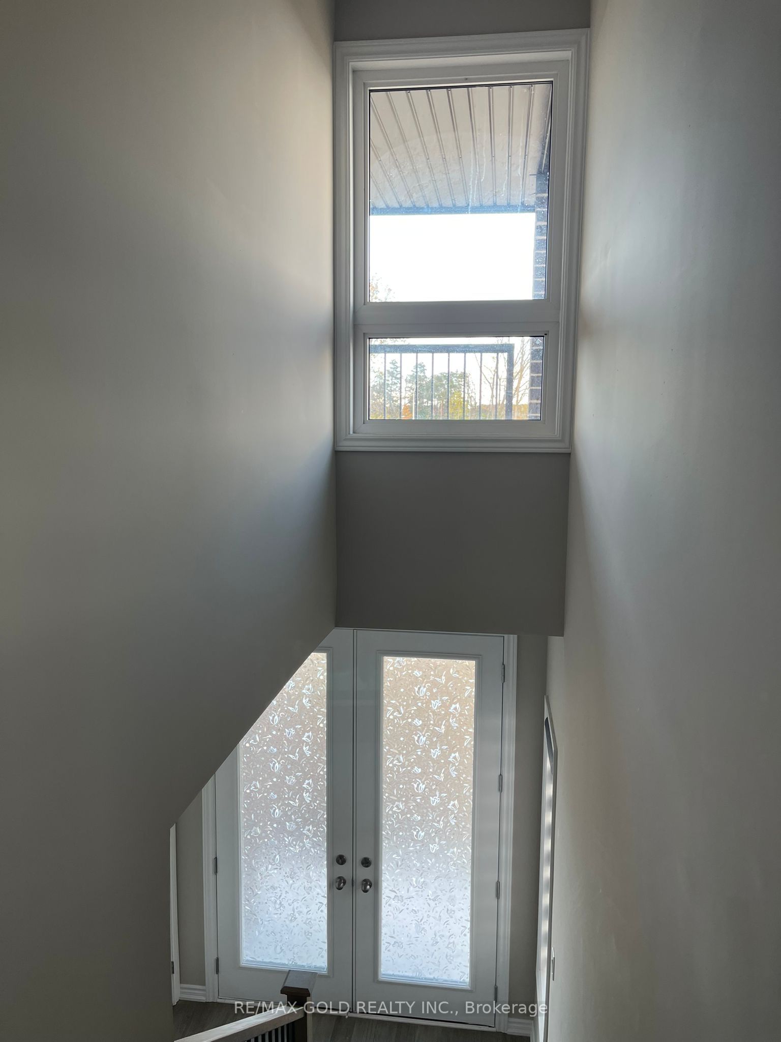 294 Wellandvale Drive
