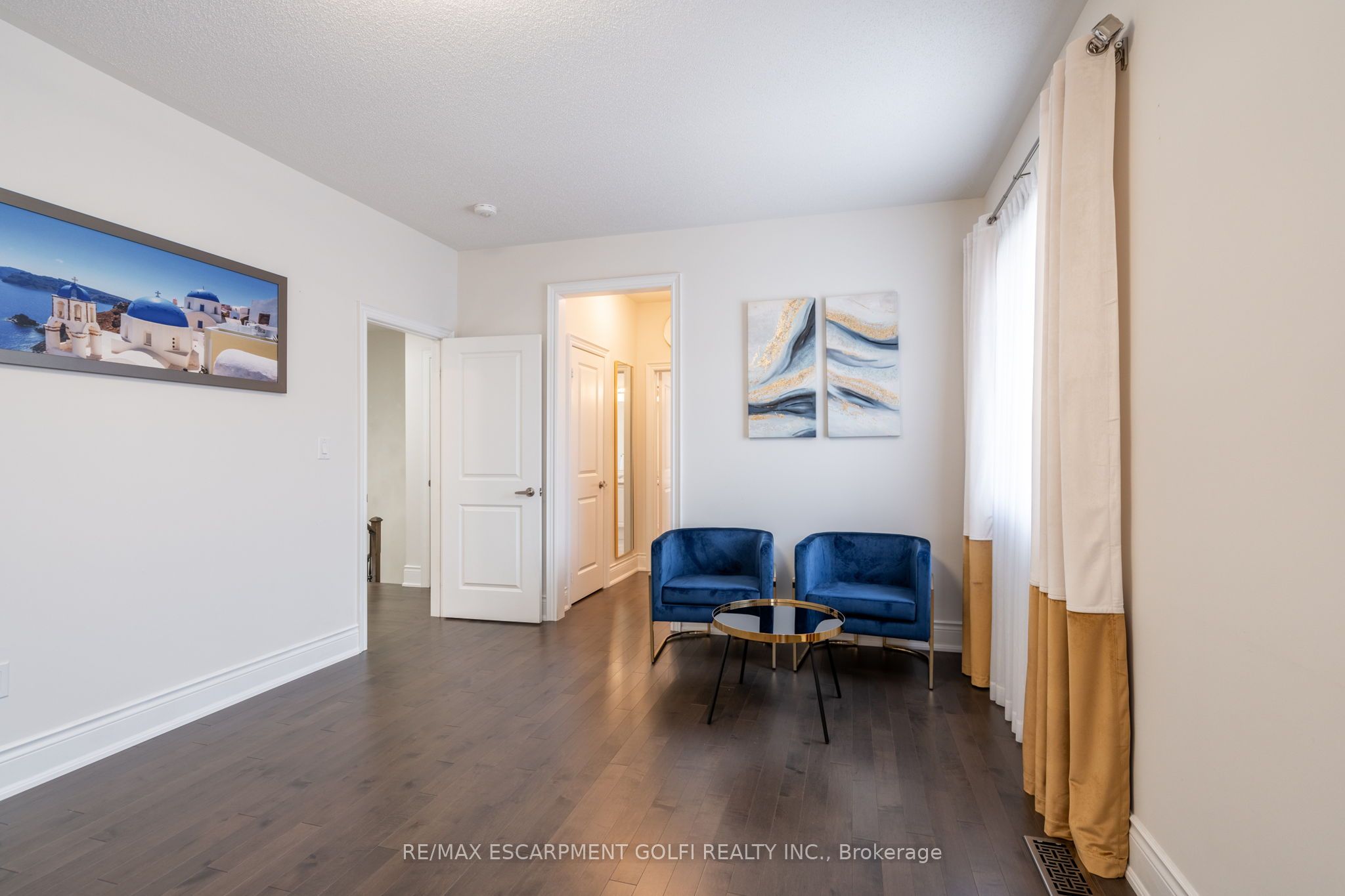 39 Avanti Crescent