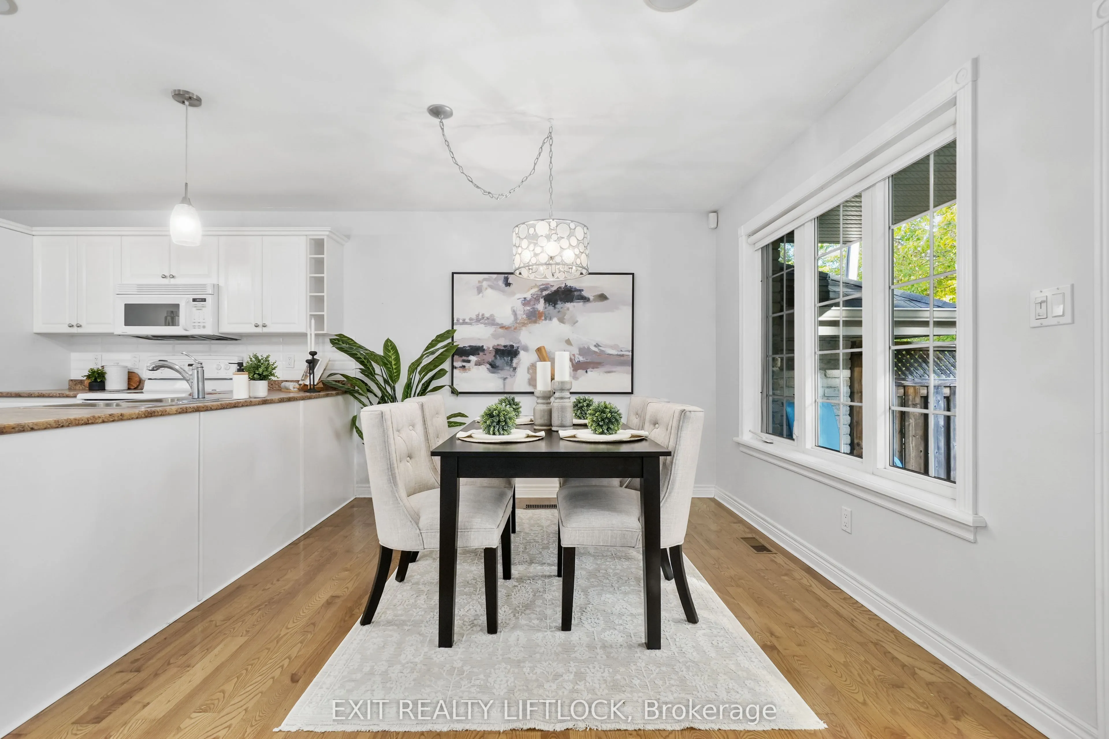 1020 Parkhill Road W, #45