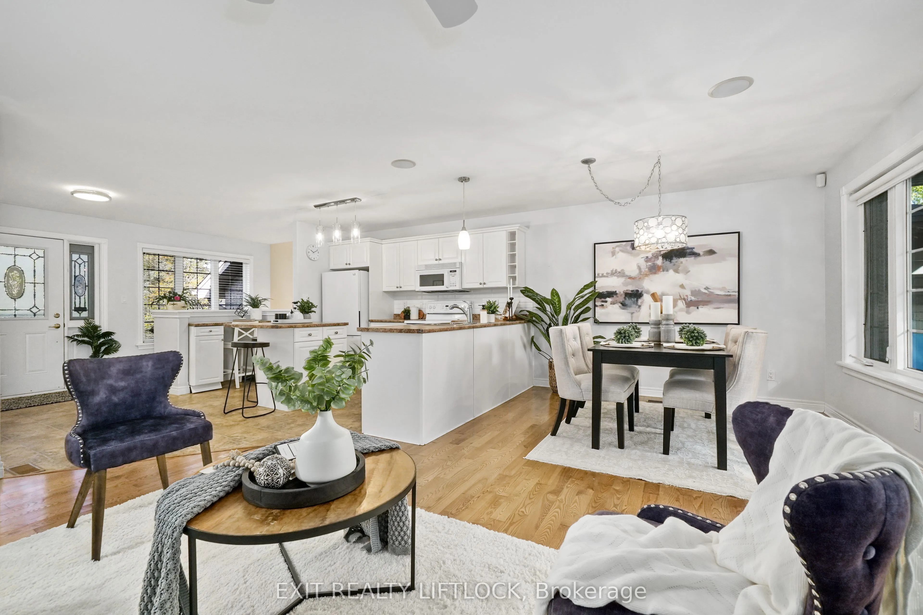 1020 Parkhill Road W, #45