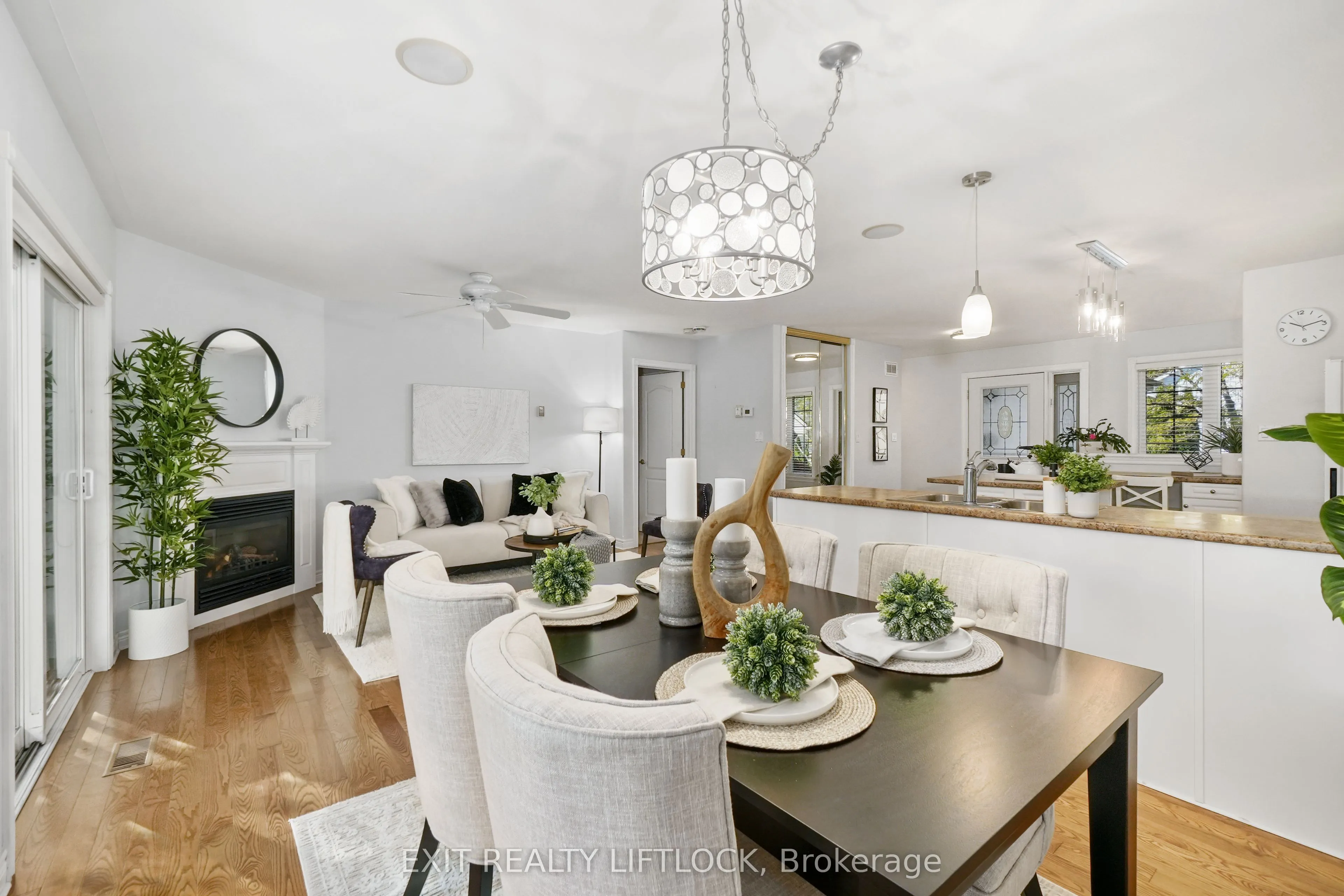 1020 Parkhill Road W, #45