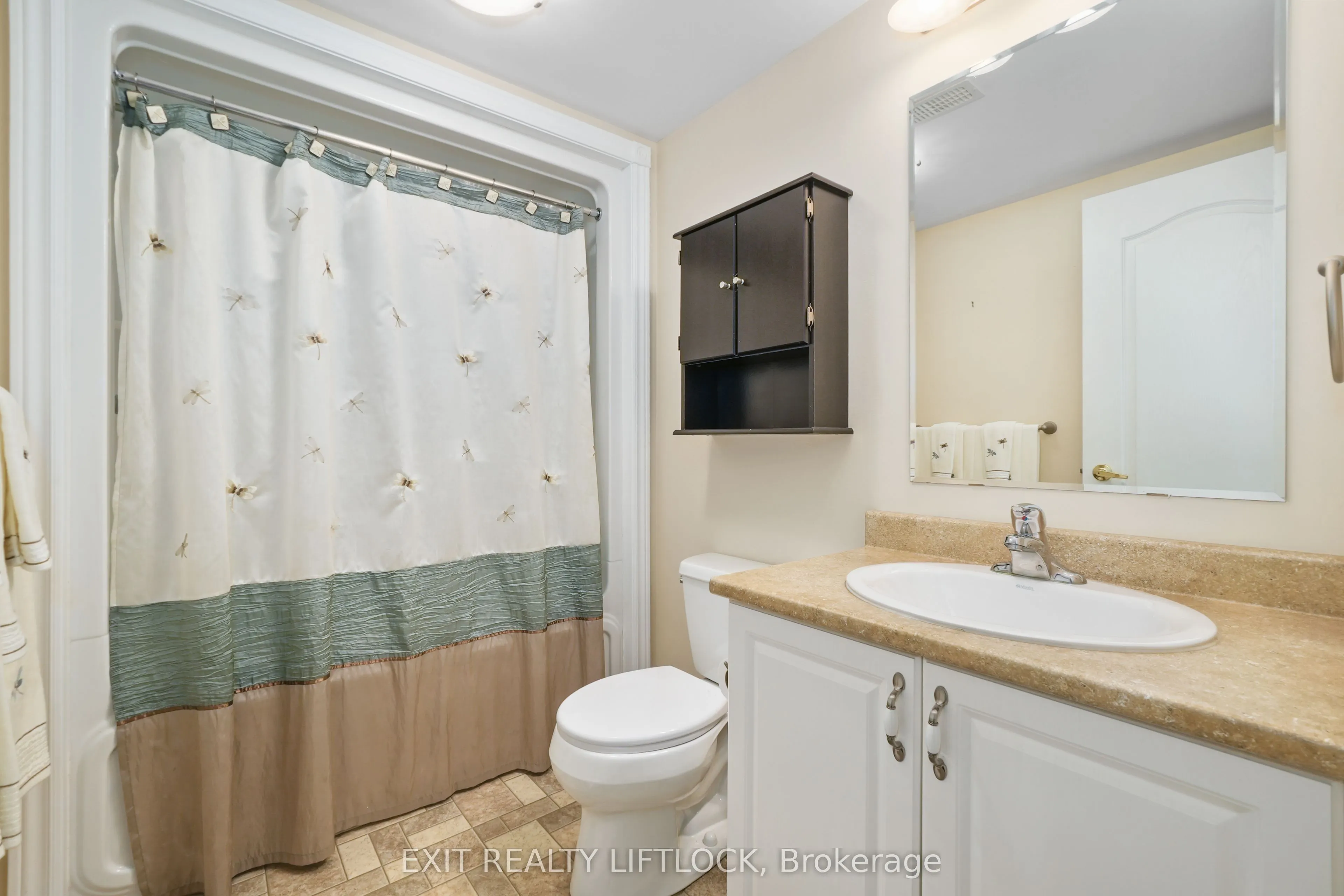 1020 Parkhill Road W, #45