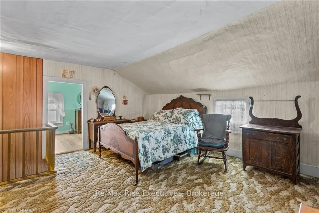 518 COUNTY RD 42