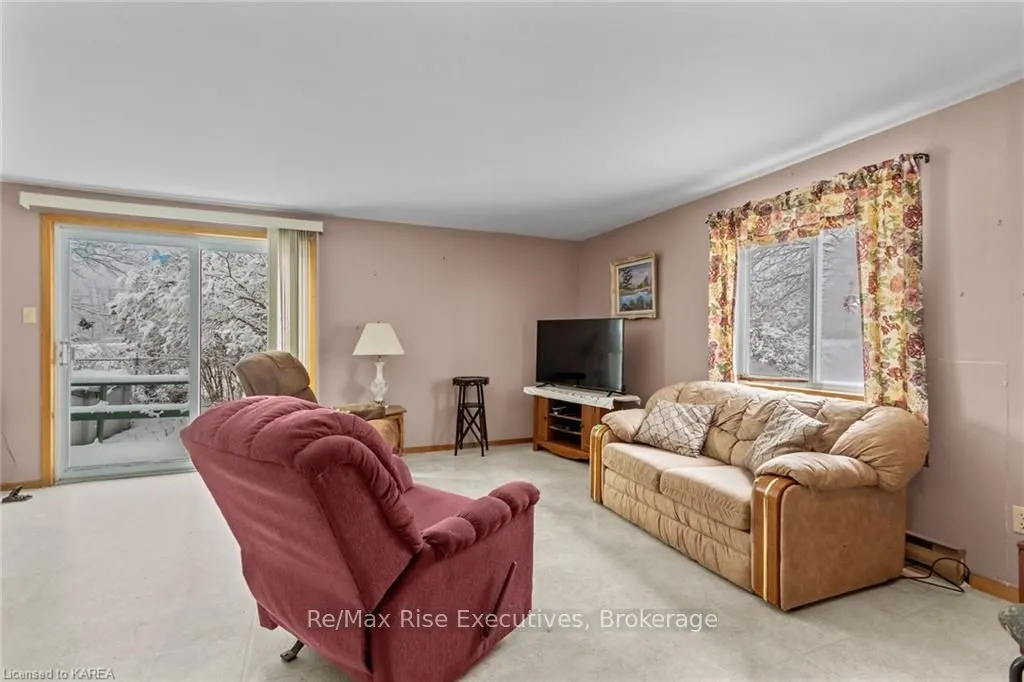 518 COUNTY RD 42