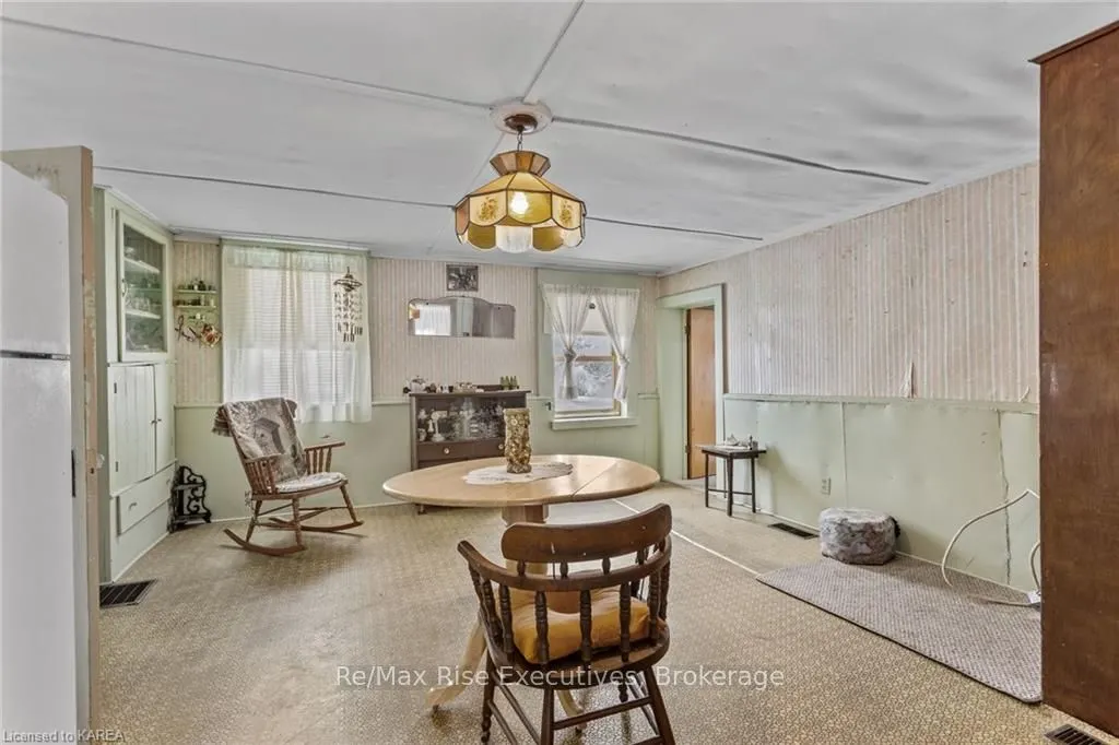 518 COUNTY RD 42