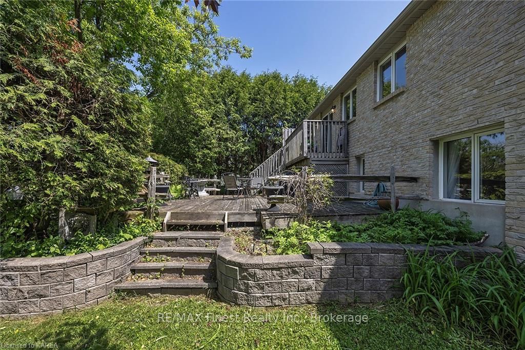 941 MALVERN Terrace