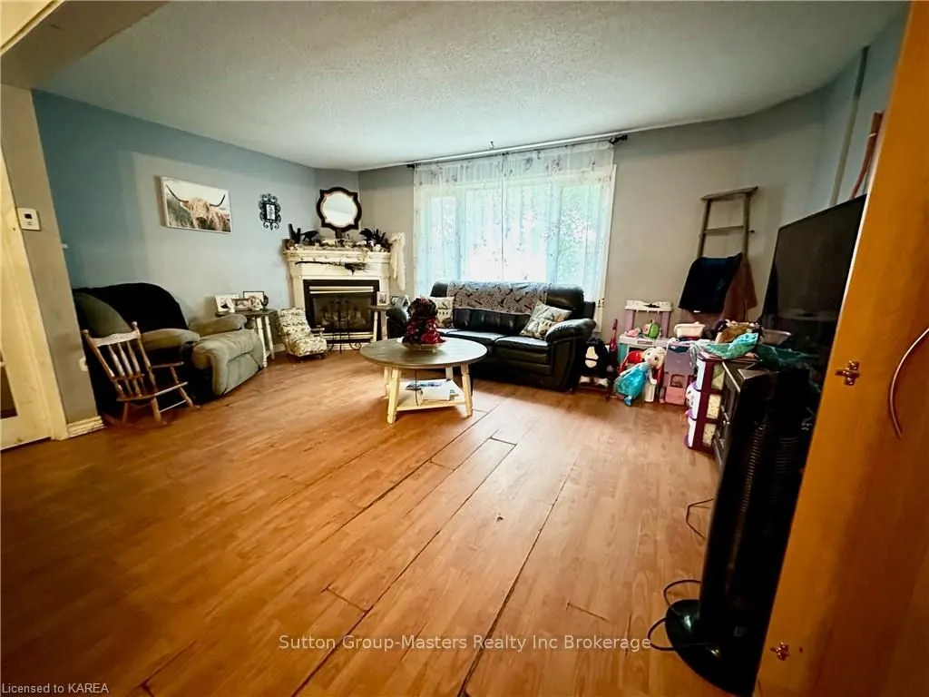 13 Coventry Crescent, #Call LBO