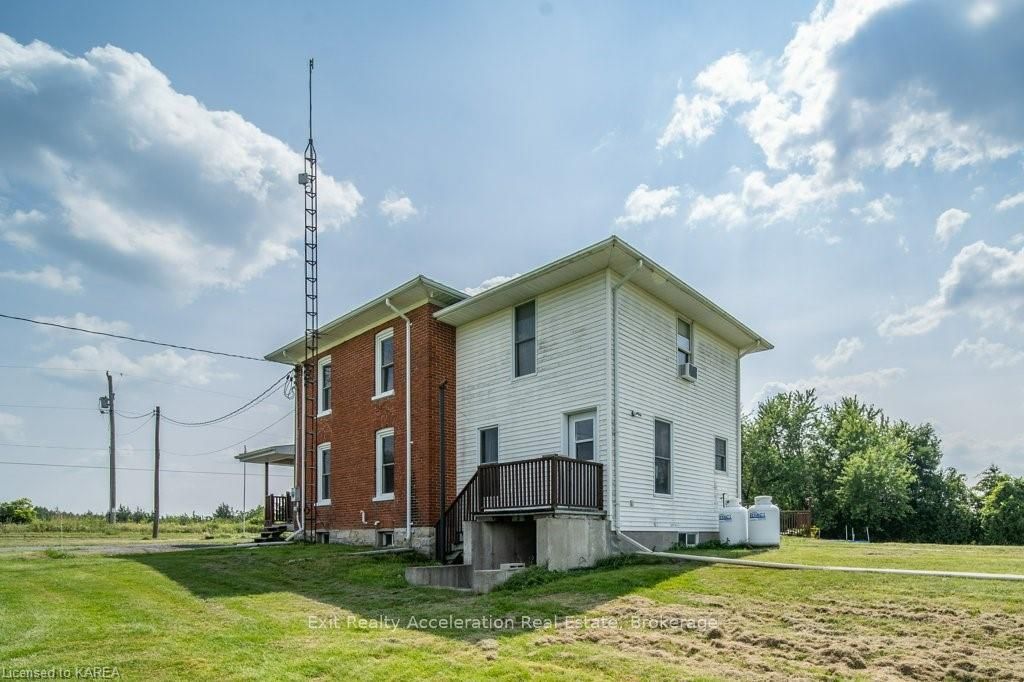 595 CRAIGEN Road