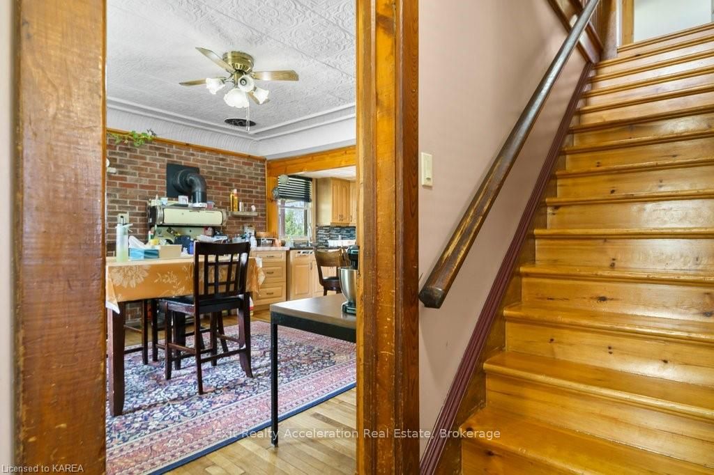 595 CRAIGEN Road