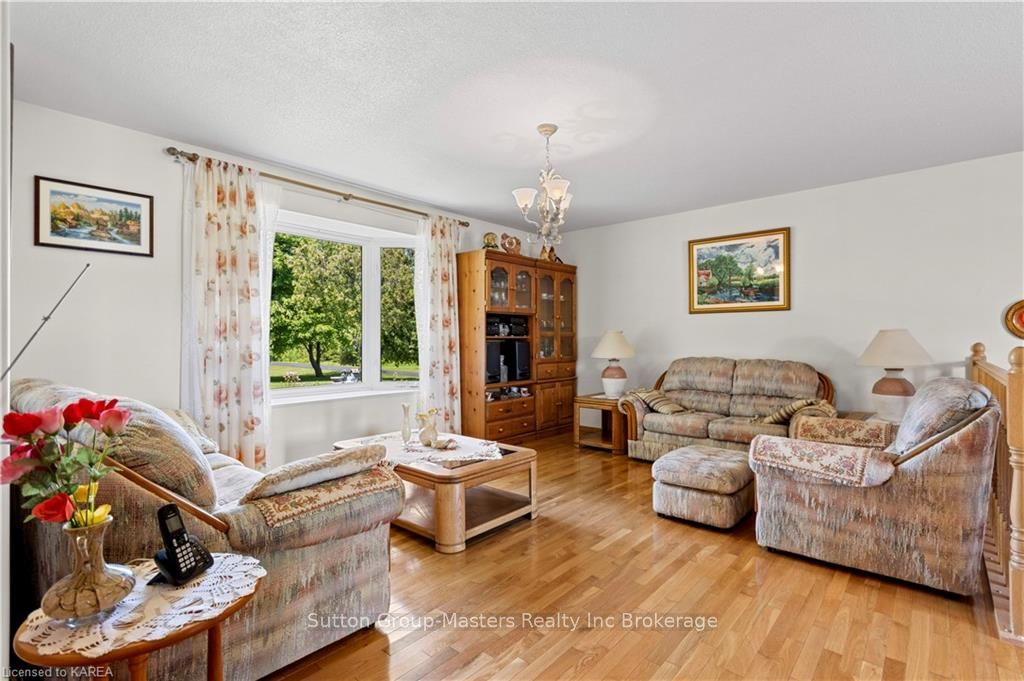 4822 BATTERSEA Road