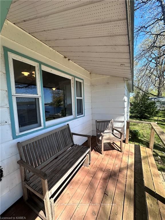 32 QUINTE VIEW Road