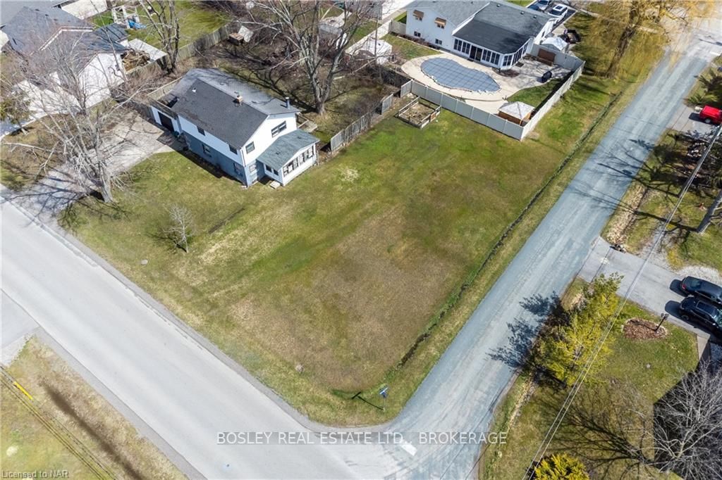 LOT 698 BUFFALO Road N