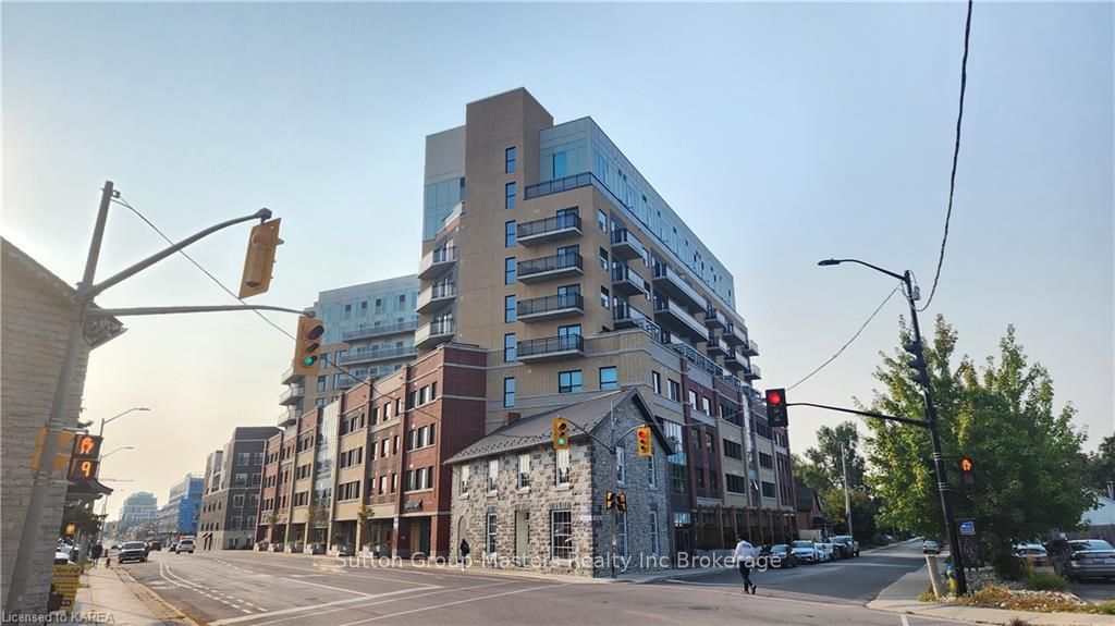 652 PRINCESS Street #211