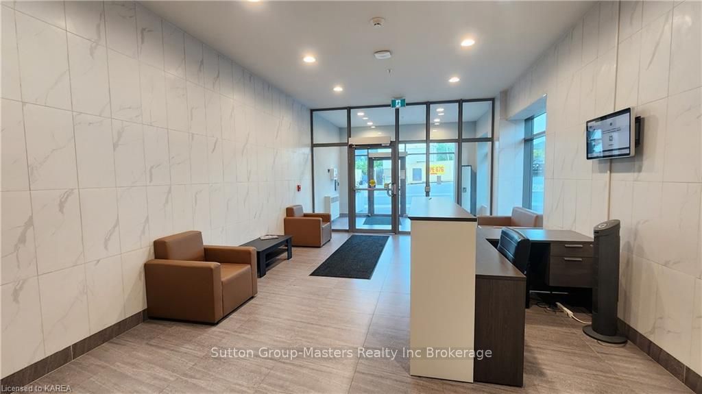 652 PRINCESS Street #211