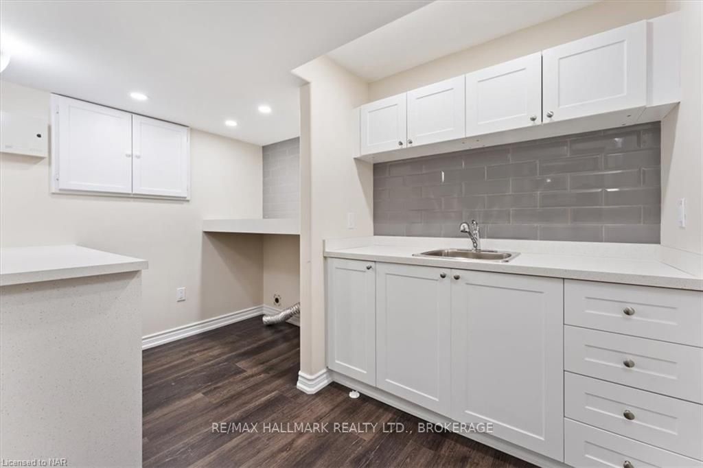 1616 PELHAM Street #1