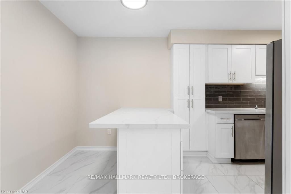 1616 PELHAM Street #1