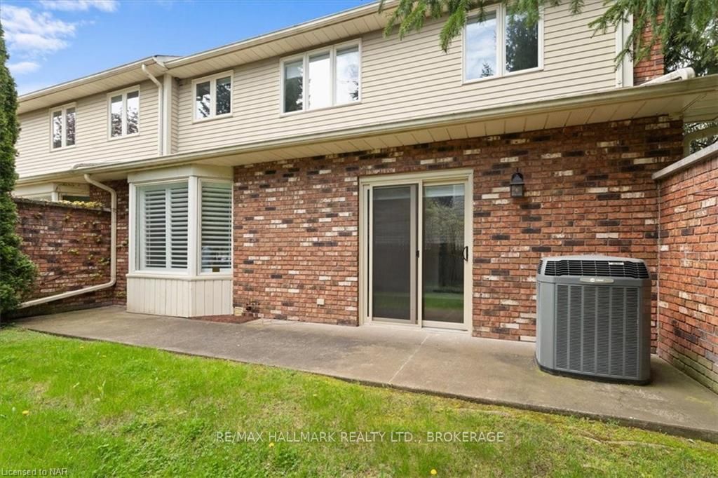 1616 PELHAM Street #1