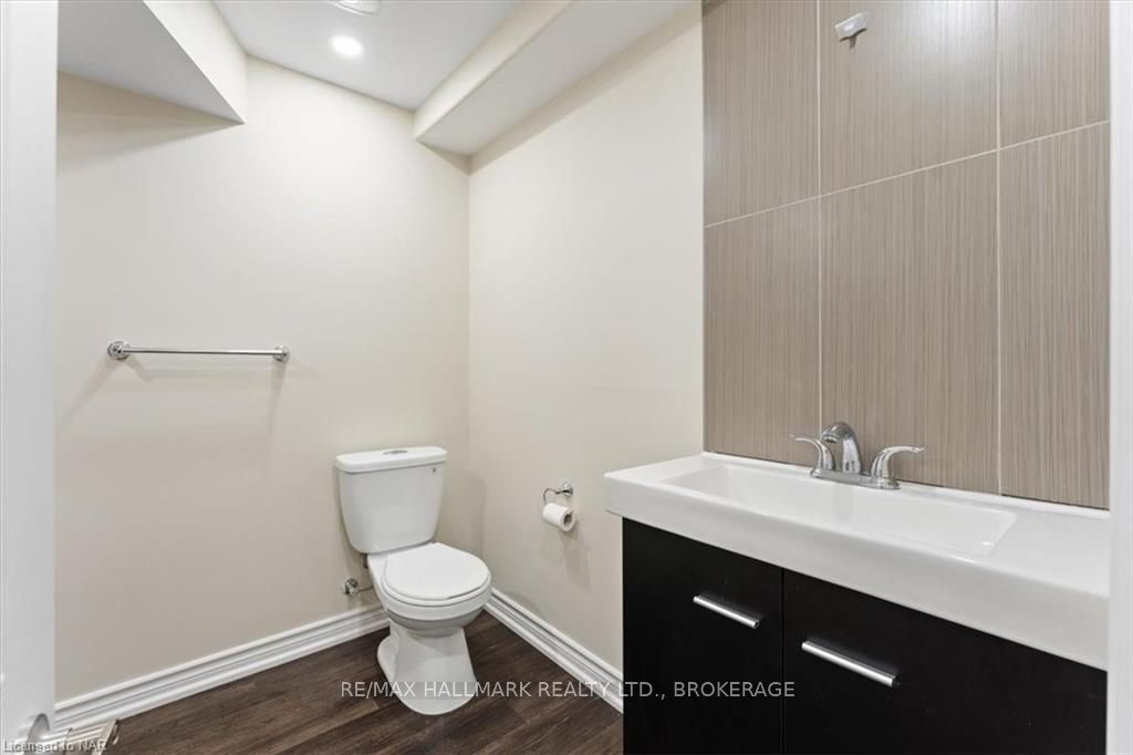 1616 PELHAM Street #1