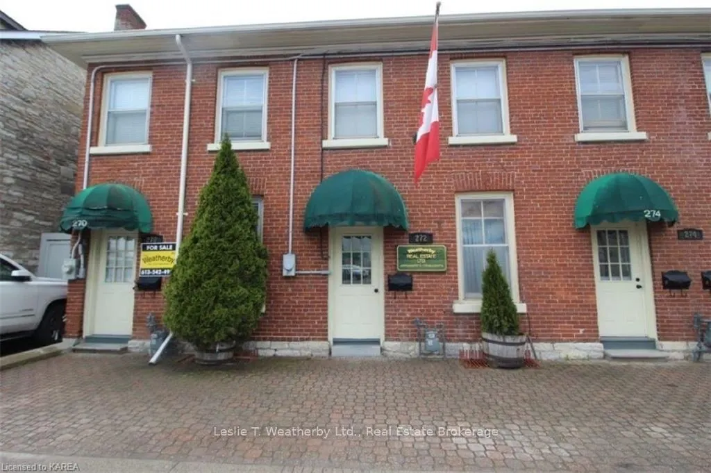 272 WELLINGTON Street