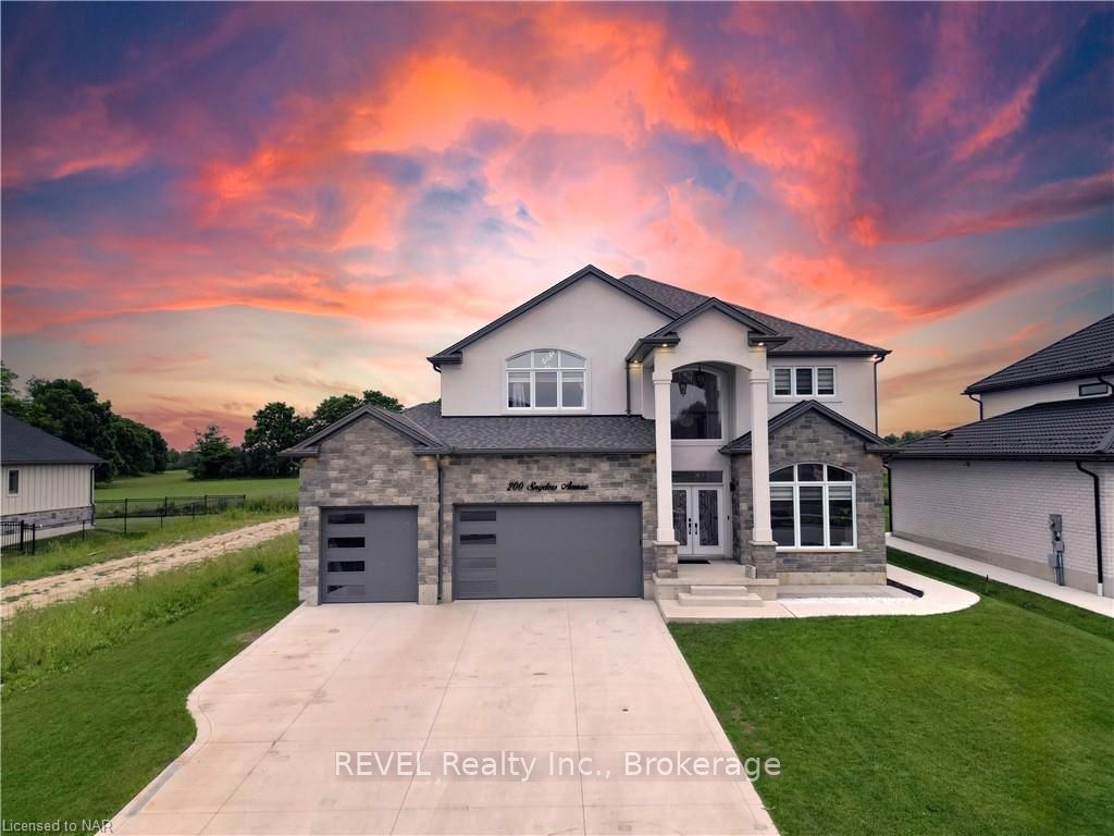 200 SNYDERS Avenue